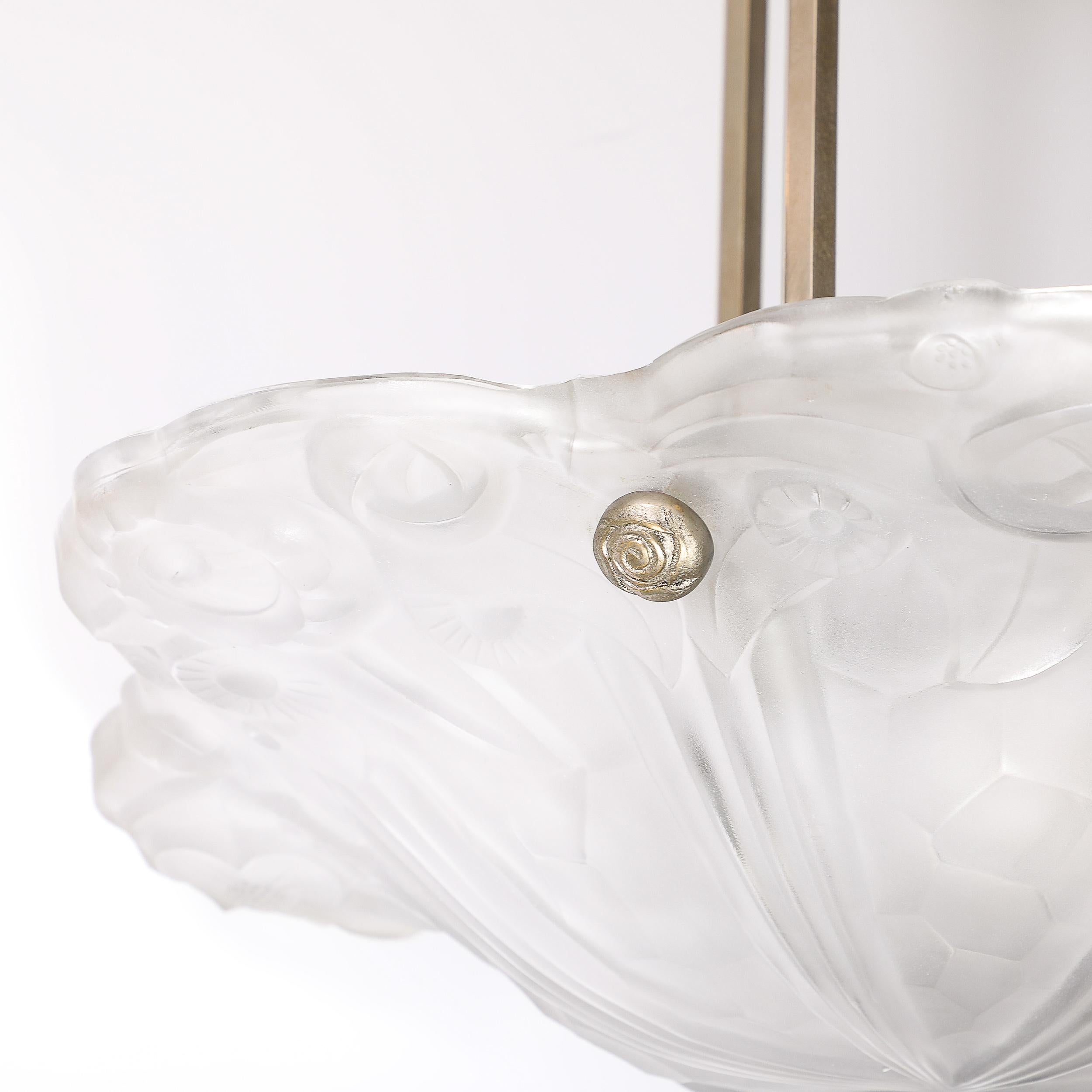 Art Deco geformt, mattiert floralen abstrakten kubistischen & Nickel-Kronleuchter signiert Degué im Angebot 3