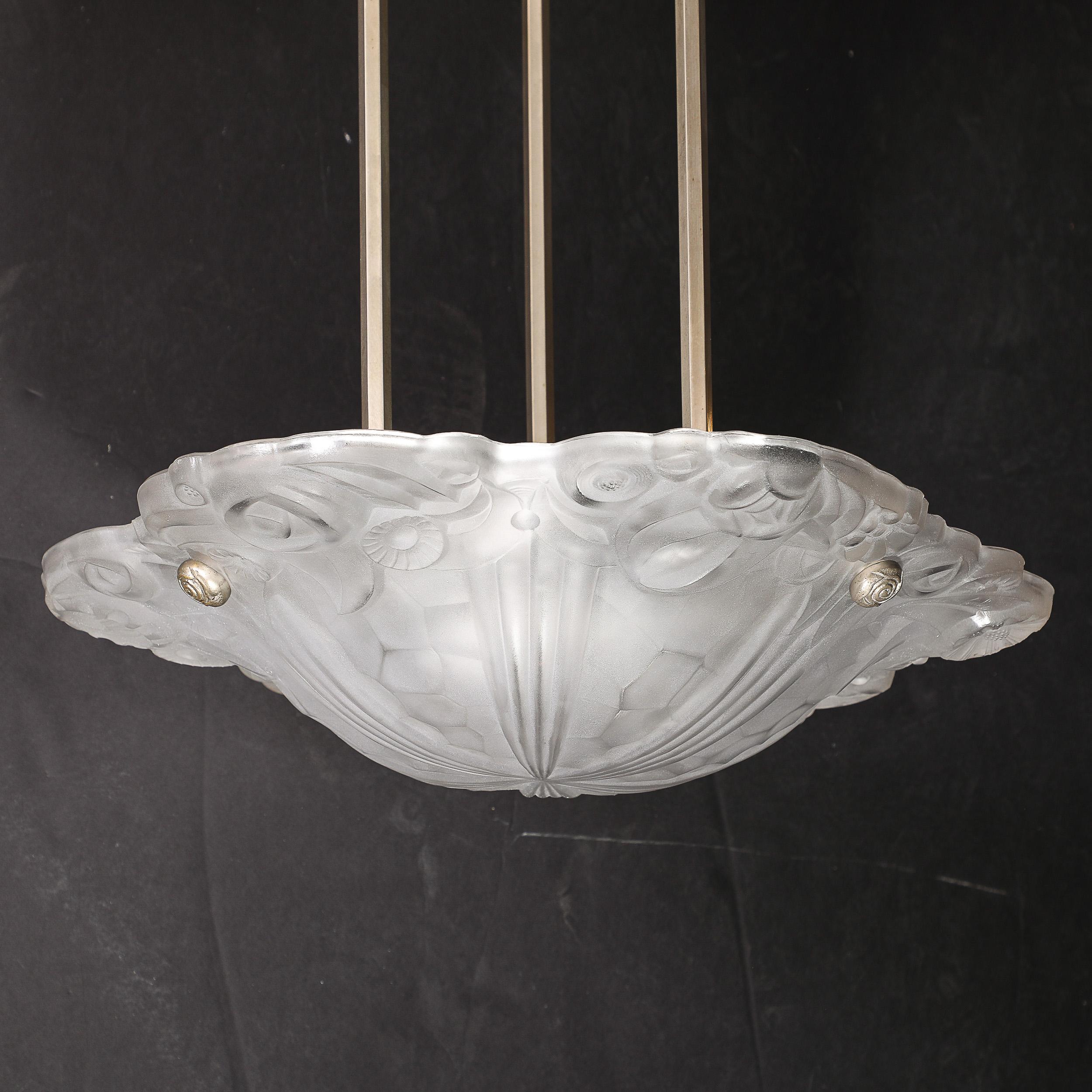 Art Deco geformt, mattiert floralen abstrakten kubistischen & Nickel-Kronleuchter signiert Degué im Angebot 7