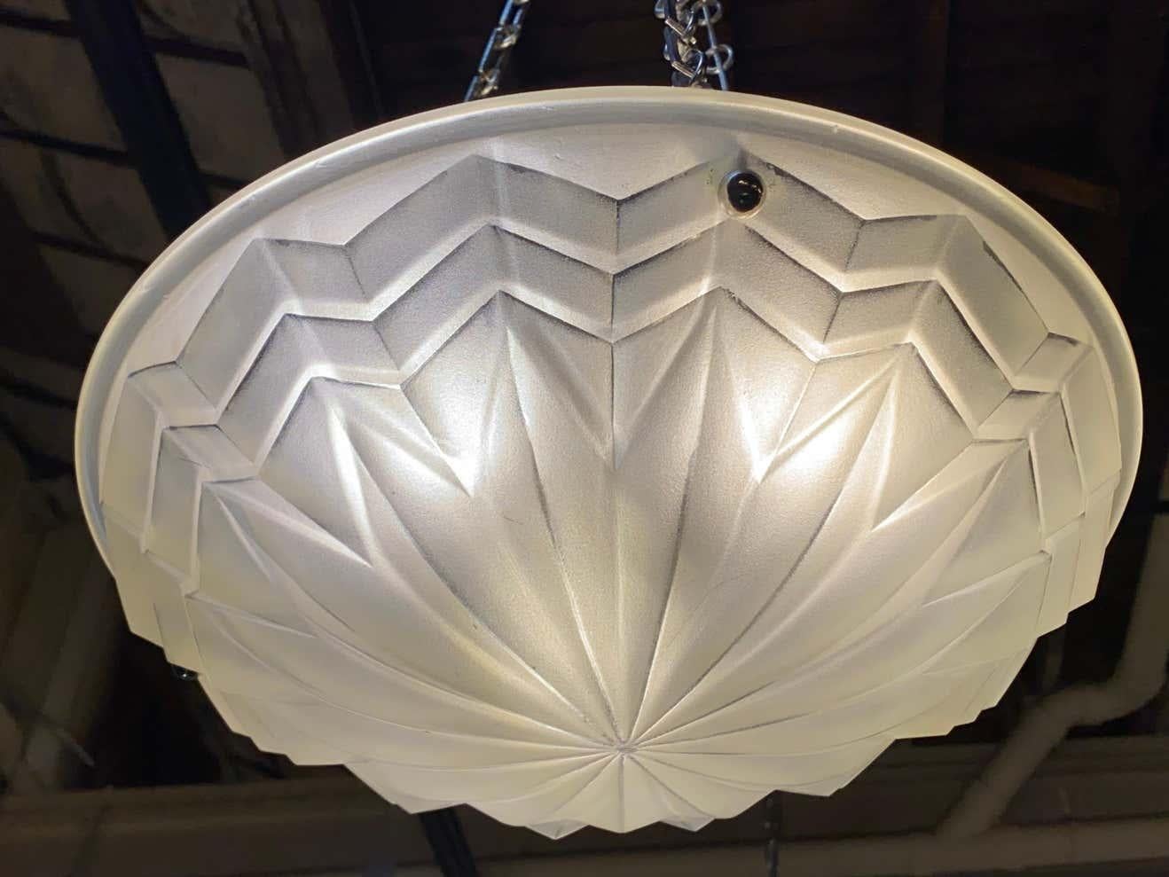 Art Deco Molded Glass Chandelier, Plafoniere Form Ceiling Fixture In Good Condition In Stamford, CT