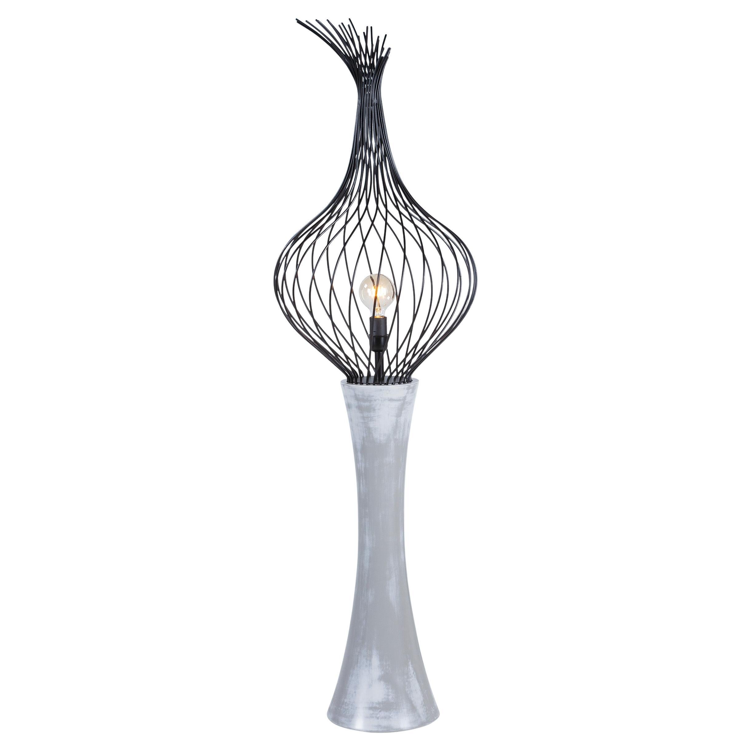 Lampada da terra Art Deco Monforte Grigio Nero Realizzata a mano in Portogallo da Greenapple