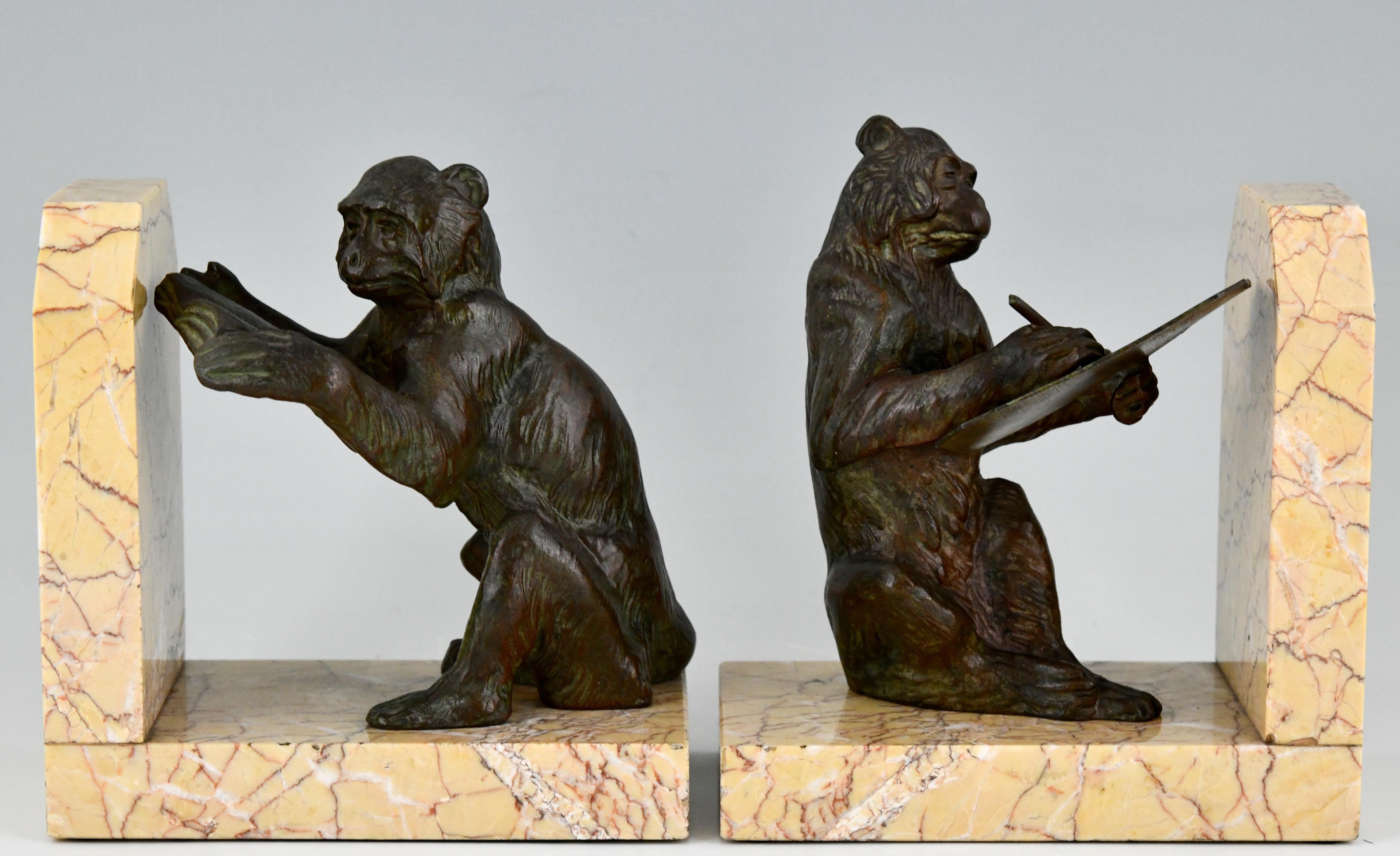 monkey book ends