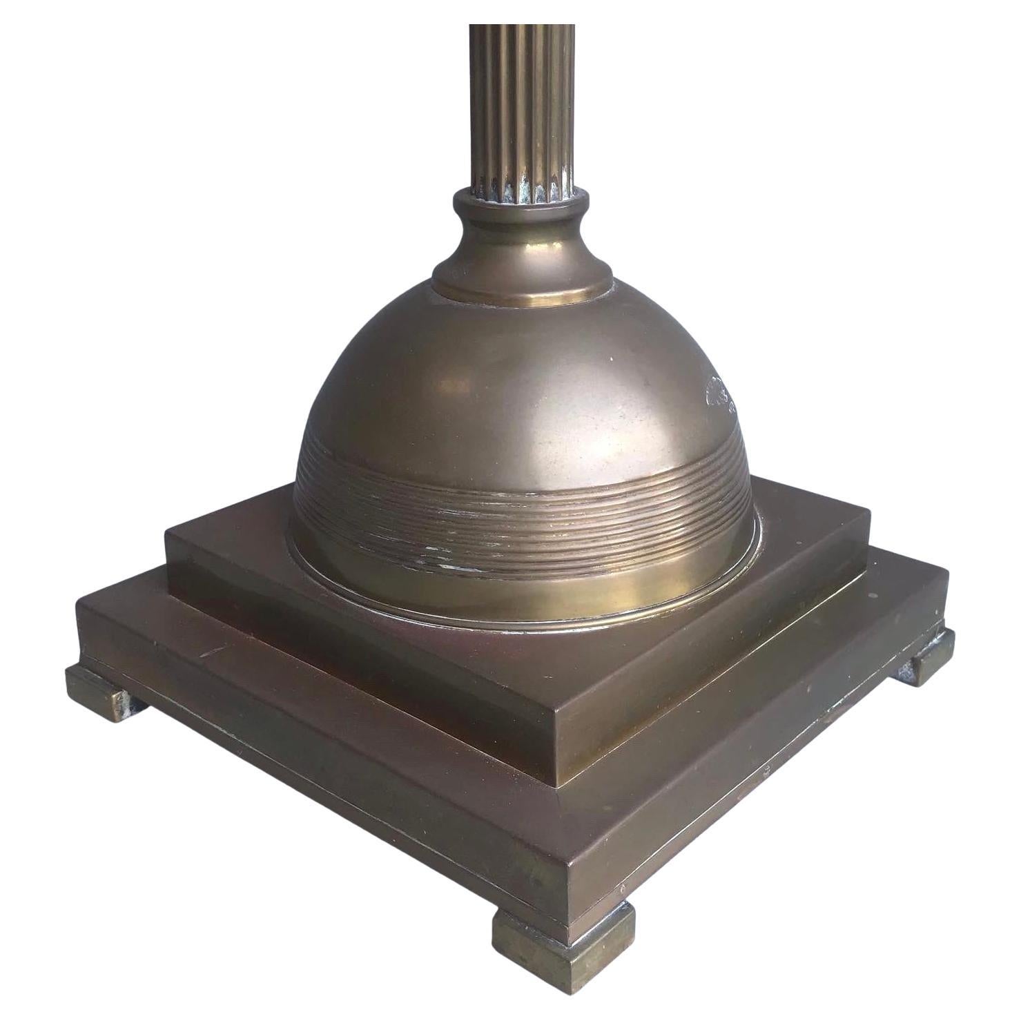 Monumentale architektonische Stehlampe aus Kupfer und Messing, Art Deco, Frankreich 1930er Jahre (Mitte des 20. Jahrhunderts) im Angebot