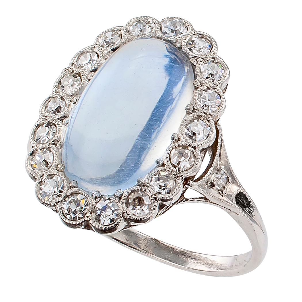 Art Deco Moonstone Diamond Platinum Ring In Good Condition In Los Angeles, CA