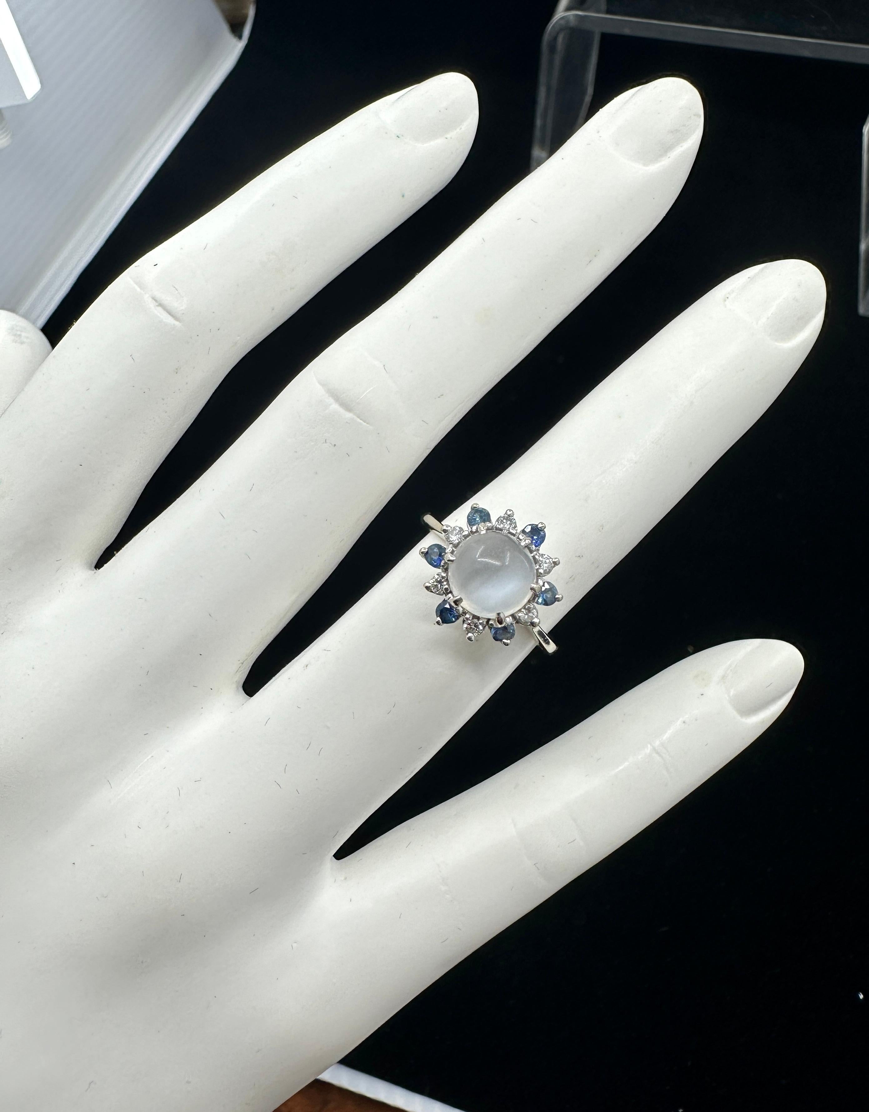 Art Deco Mondstein Saphir Diamant-Ring 14 Karat Weißgold Damen im Angebot