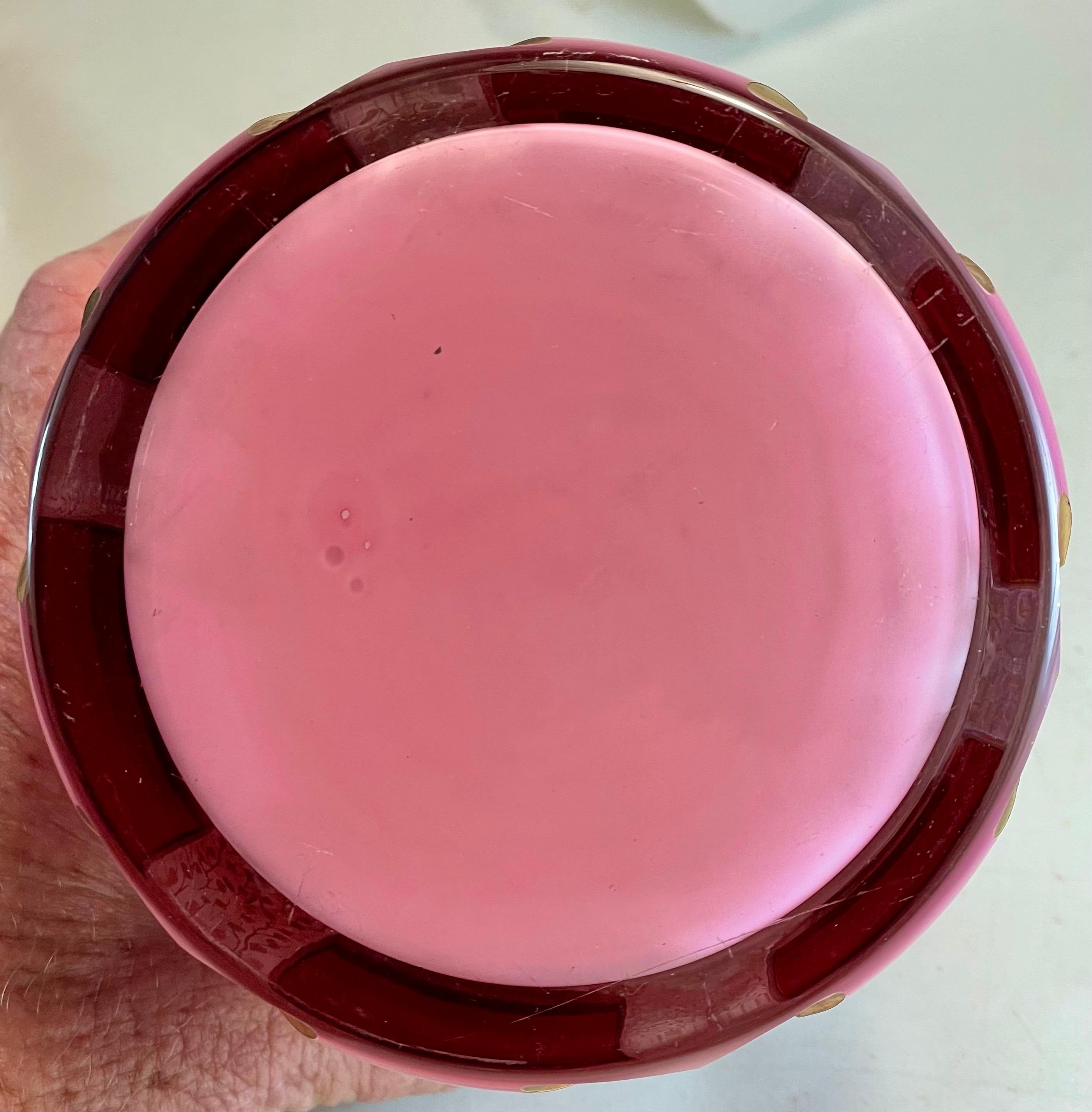 Art Deco Moser Style Pink Clear White Cased Cut Glass Hinged Lid Lg Dresser Box en vente 9