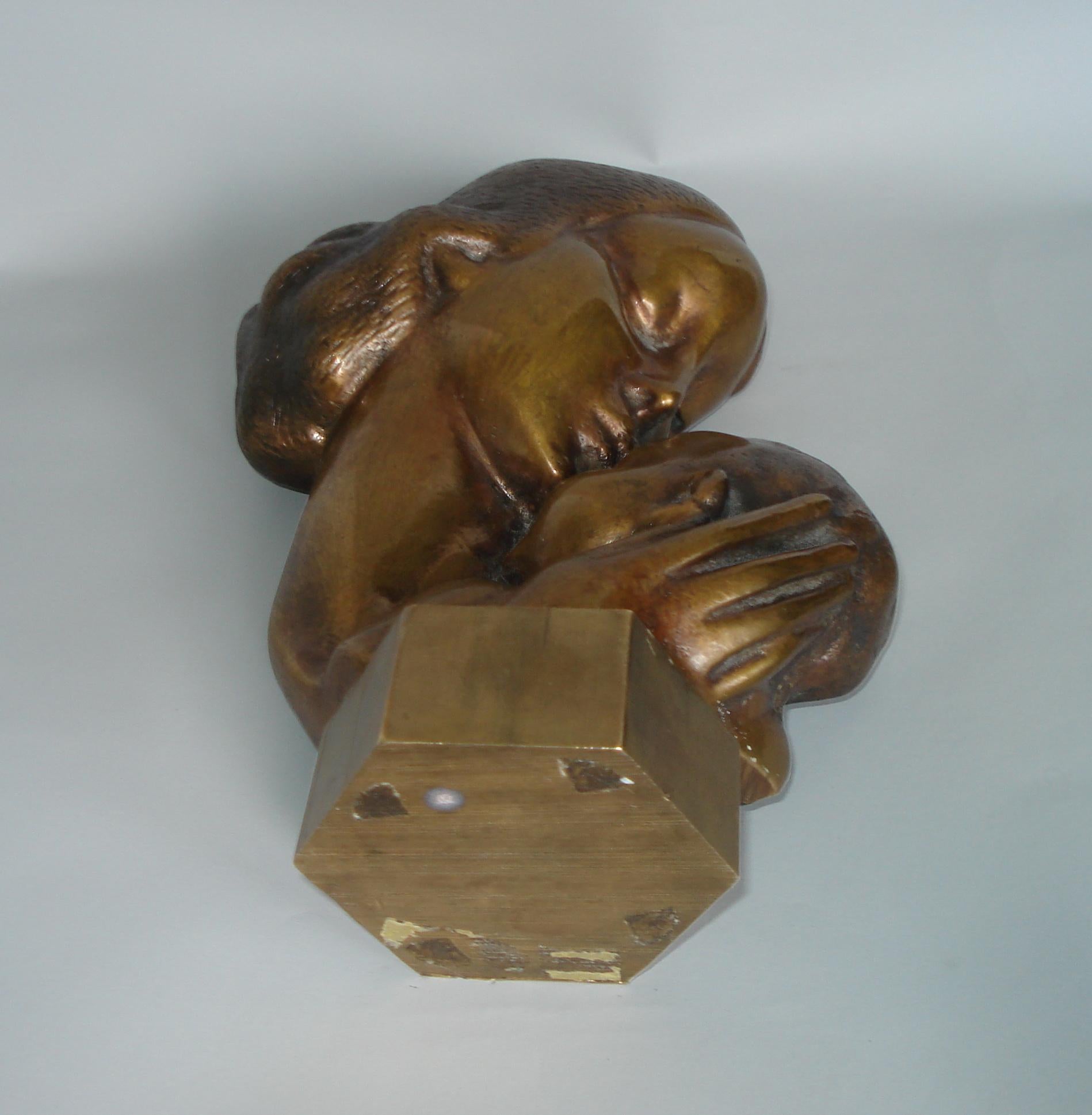 Art Deco Mother and Child Sculpture 2