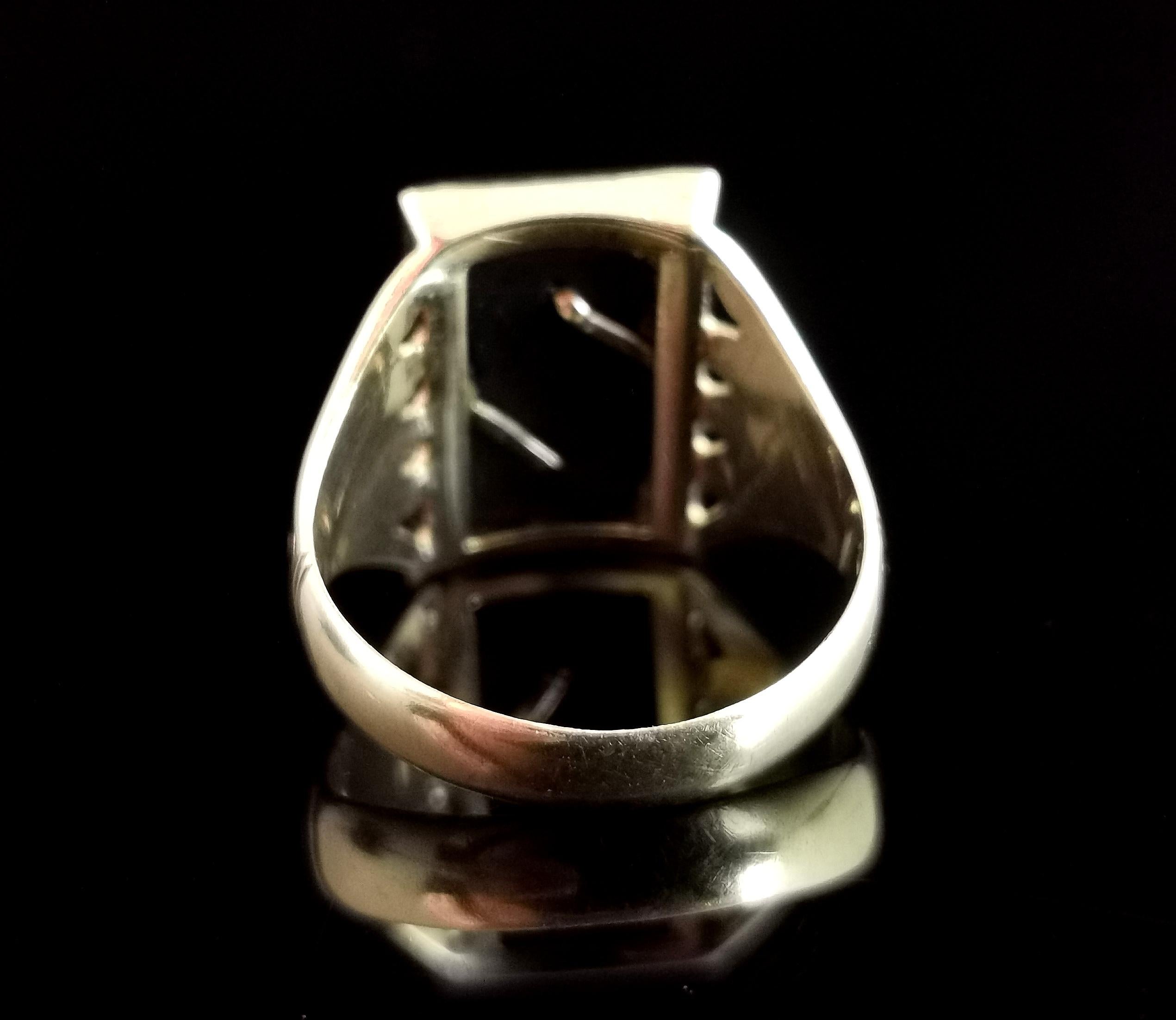 Art-Déco- Trauerring, S-Initial, 9k Gelbgold und Onyx im Zustand „Gut“ in NEWARK, GB