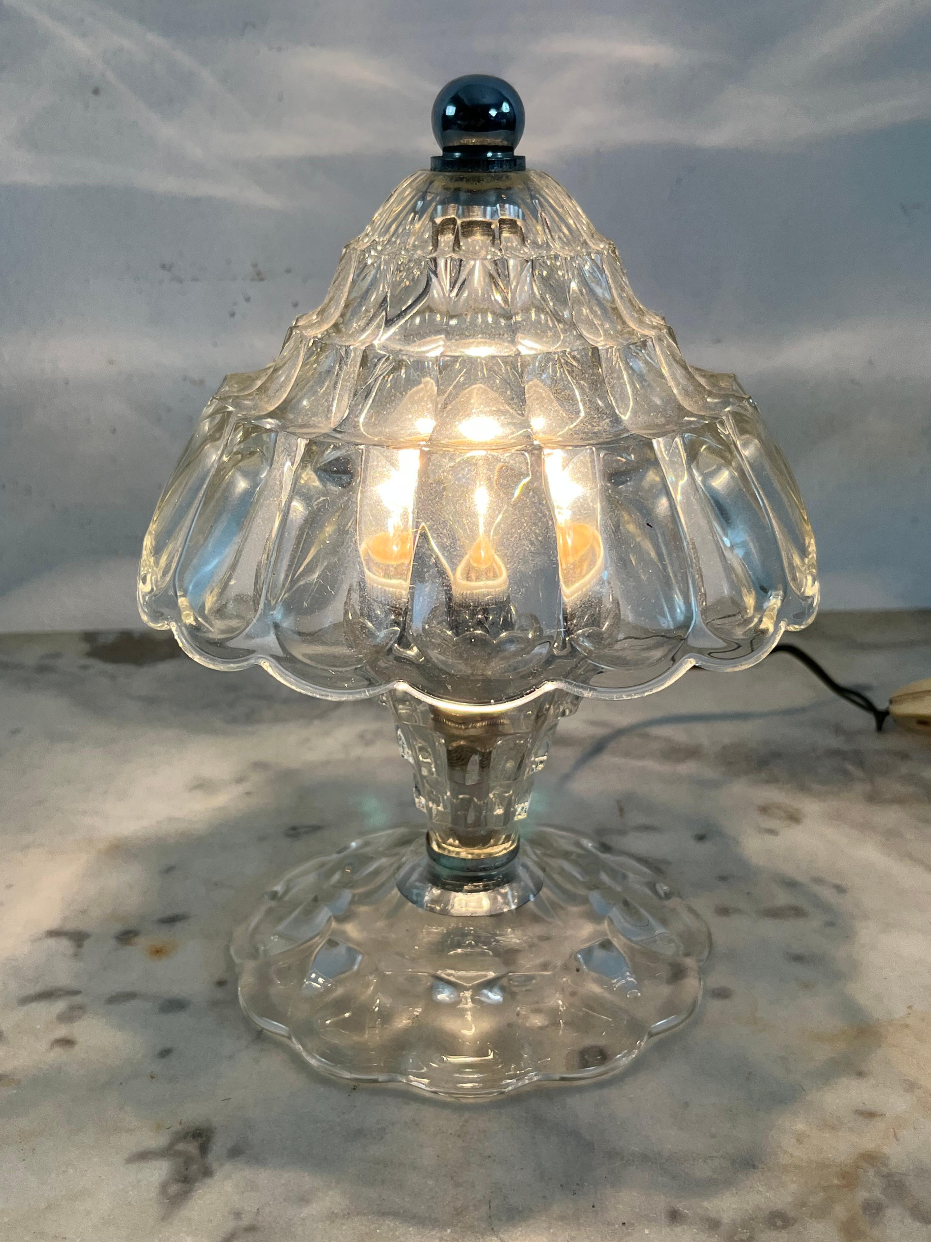 Mid-20th Century Art Deco Murano Glass Bedside Lamp Attributed To Ercole Barovier, 1950s For Sale