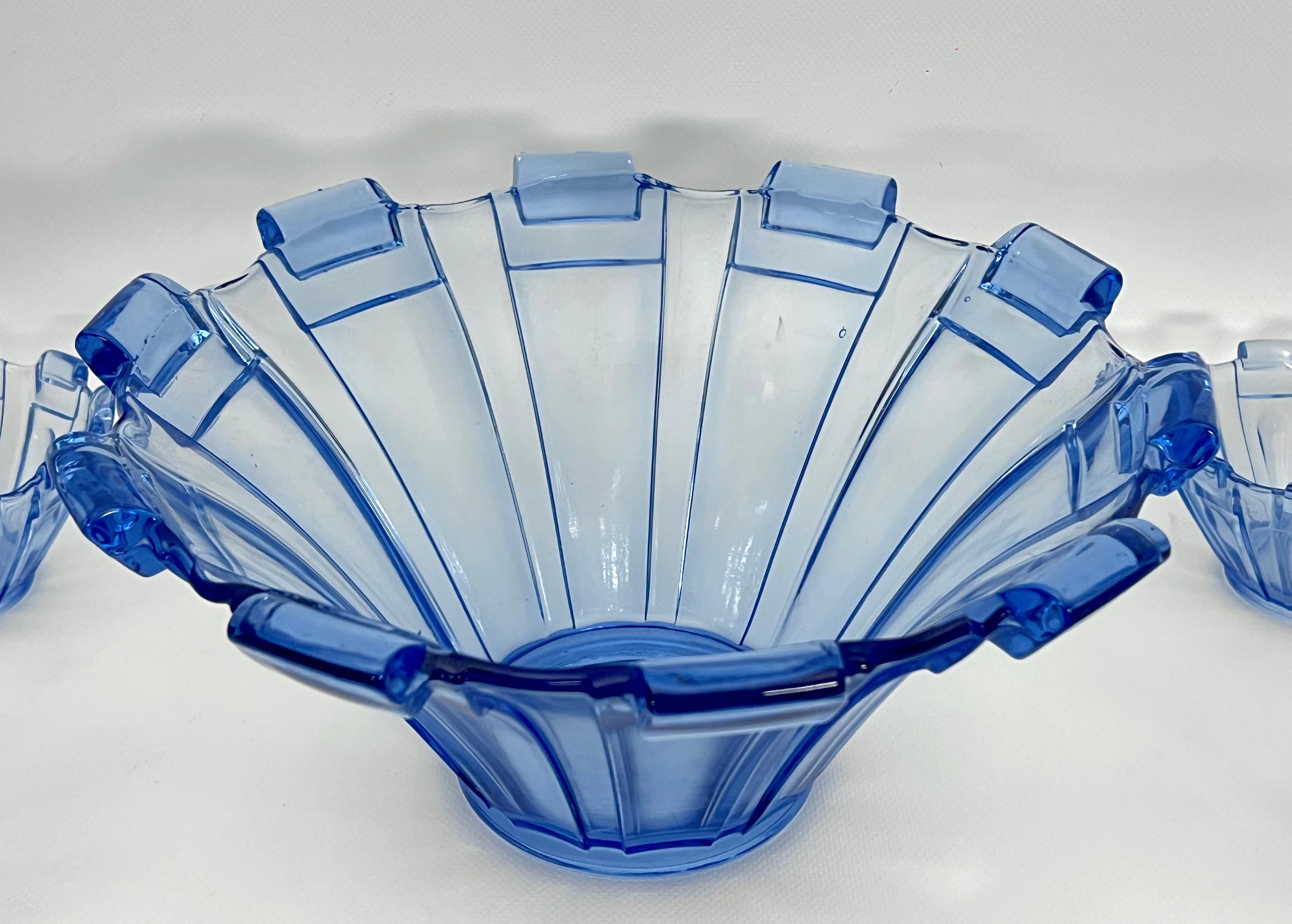 Art Deco Murano glass serving bowl set of 13. Italy 1930s For Sale 5