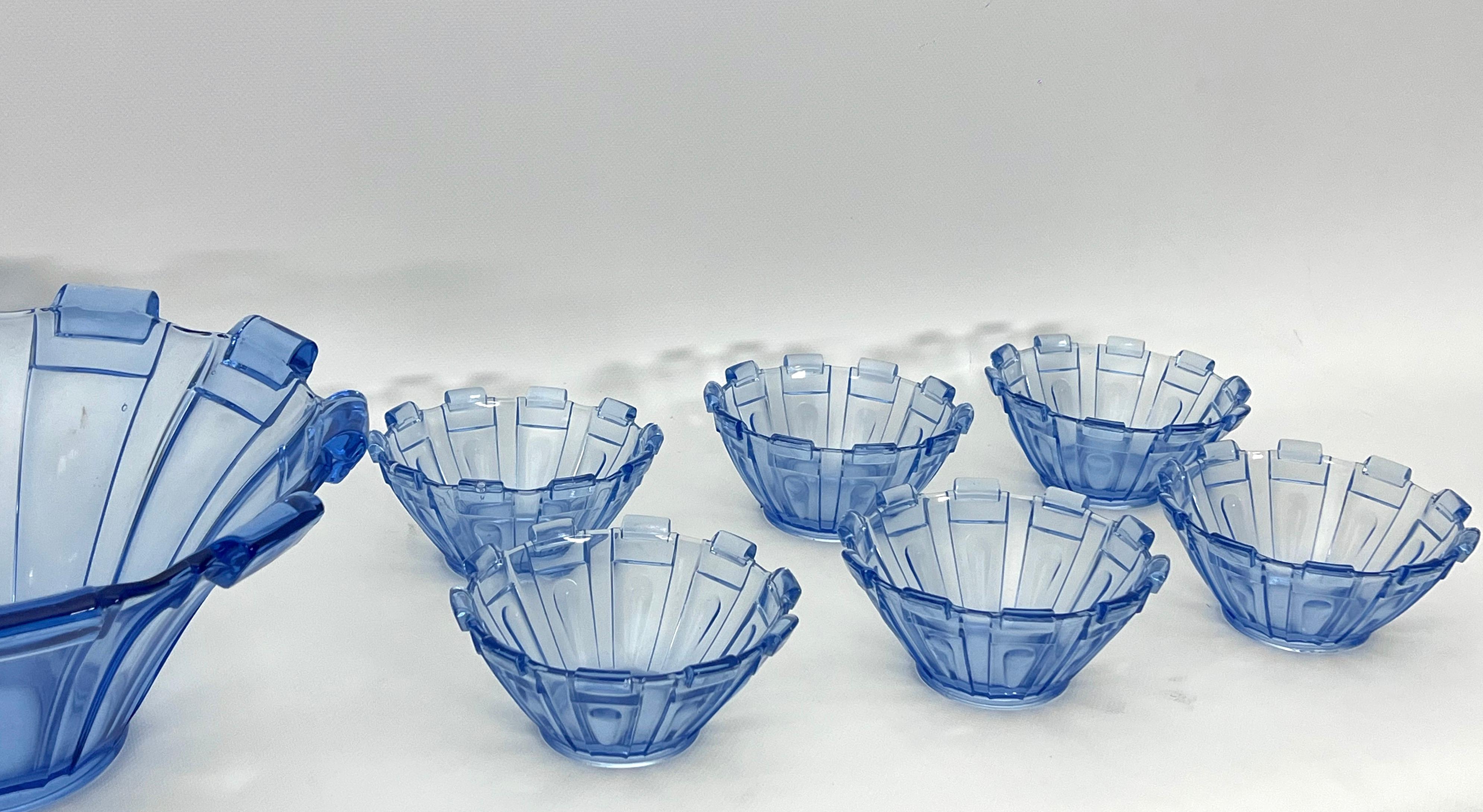 Murano Glass Art Deco Murano glass serving bowl set of 13. Italy 1930s For Sale