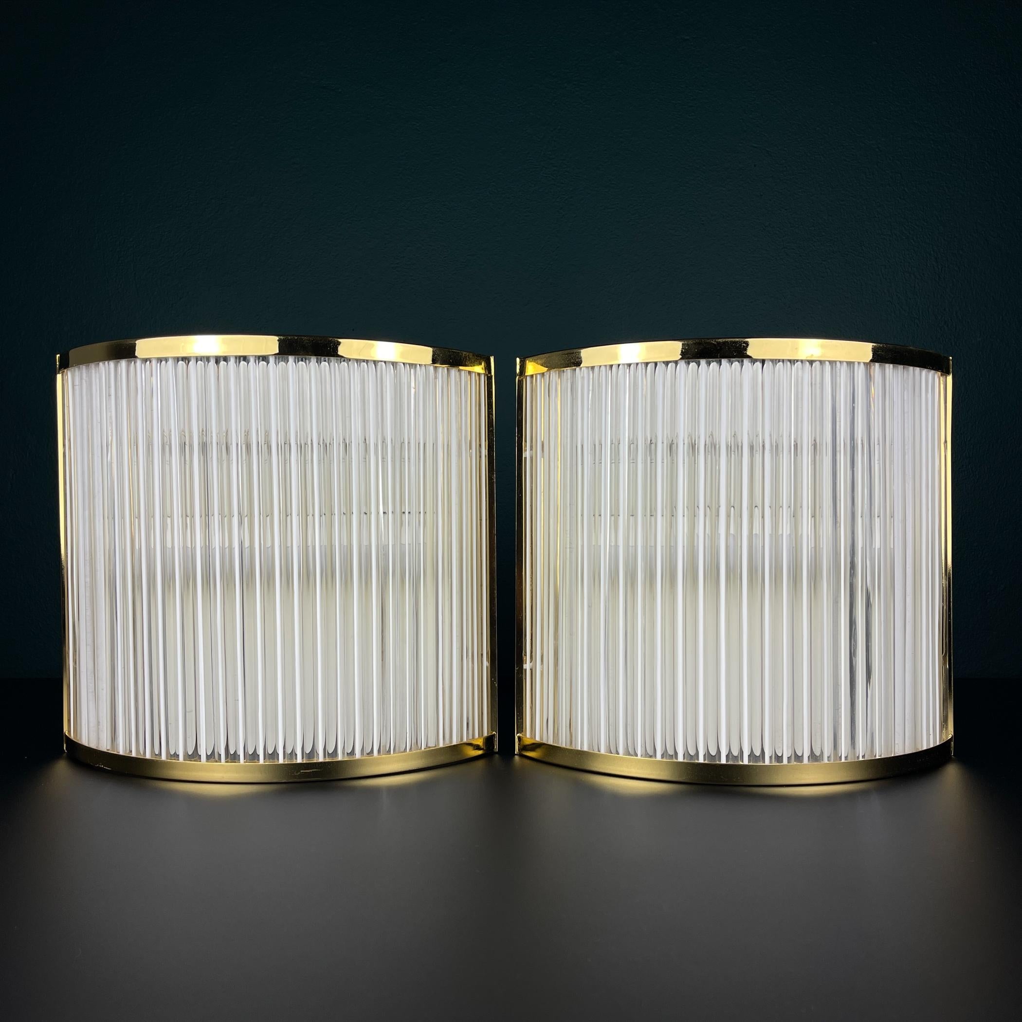Italian Art Deco Murano Wall lamps by De Majo, Set of 2, Italy, 1970s For Sale