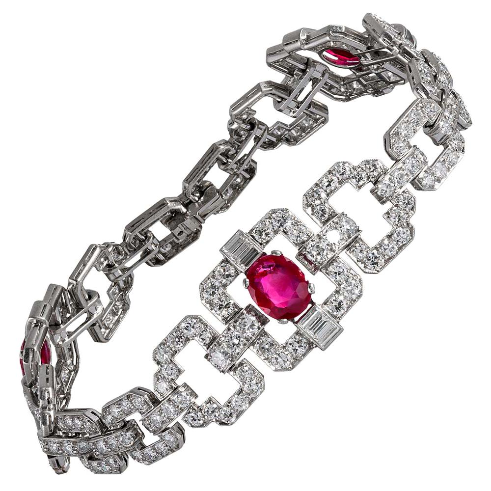 Bracelet Art déco en rubis naturel birman et diamants