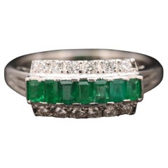 18K Gold Natural Emerald and Diamond Antique Art Deco Style Engagement Ring