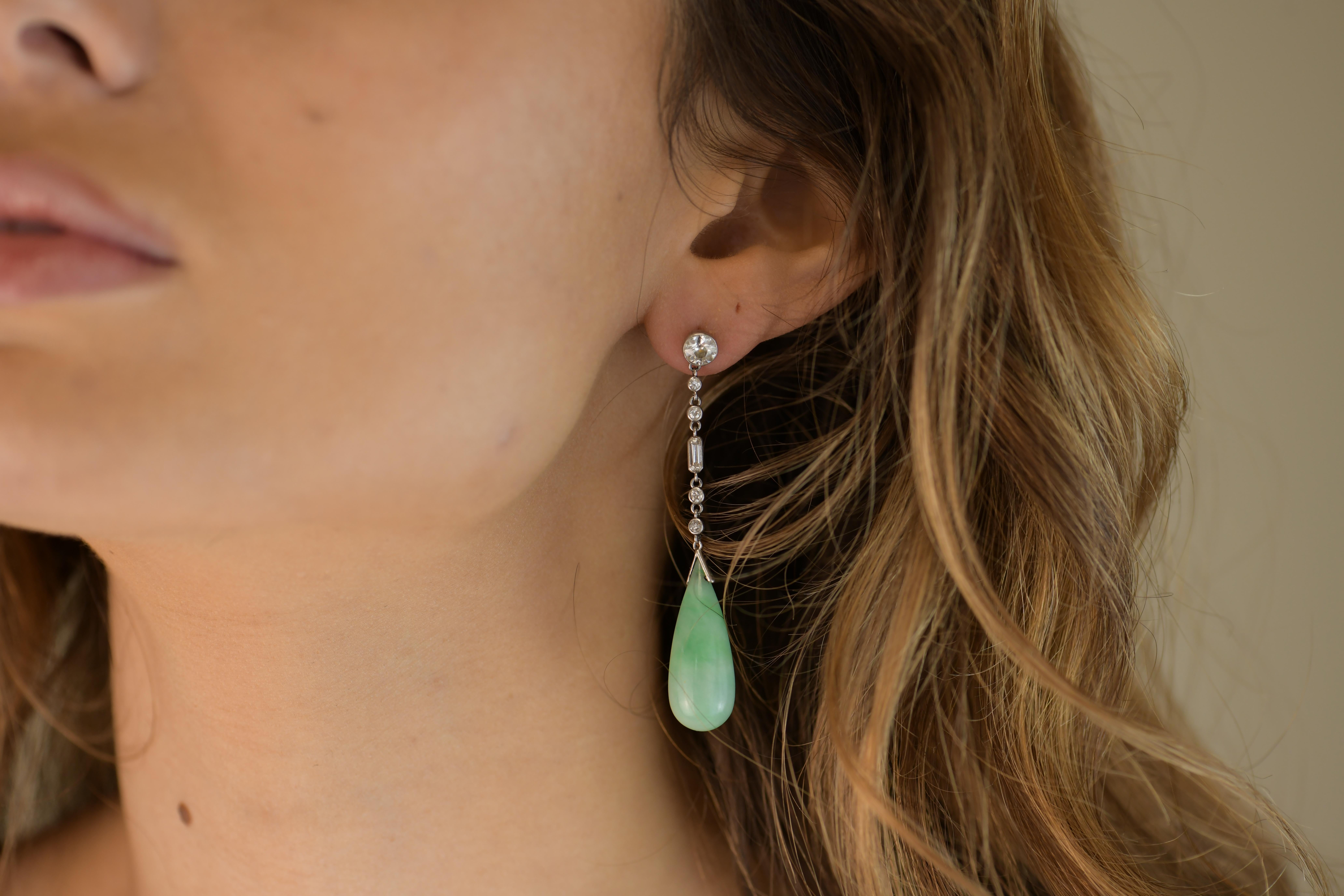 Art Deco Natural Jade Jadeite Diamond Platinum Drop Earrings For Sale 3