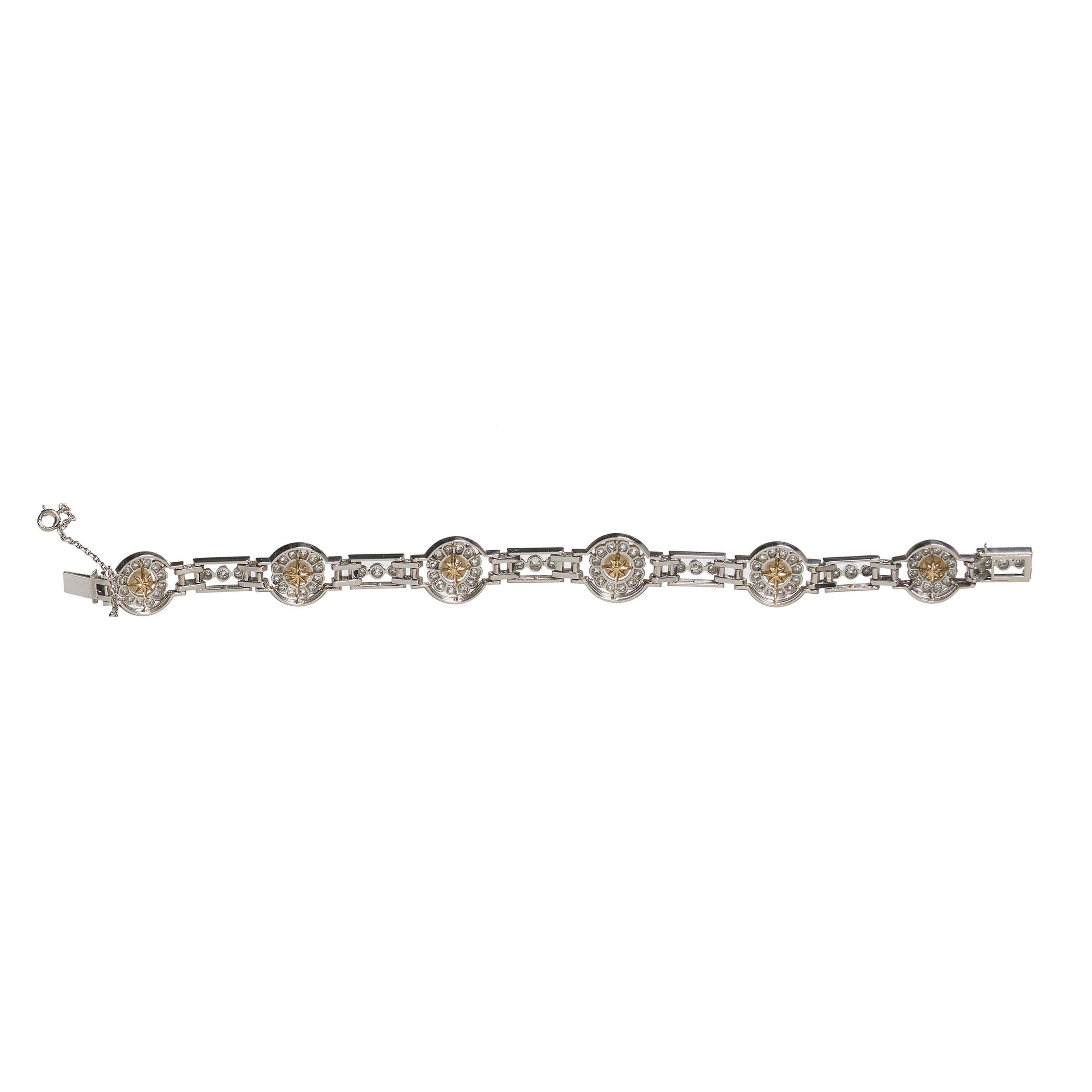 Bracciale Art Deco con perle naturali, diamanti e platino, circa 1930 In condizioni buone in vendita a London, GB
