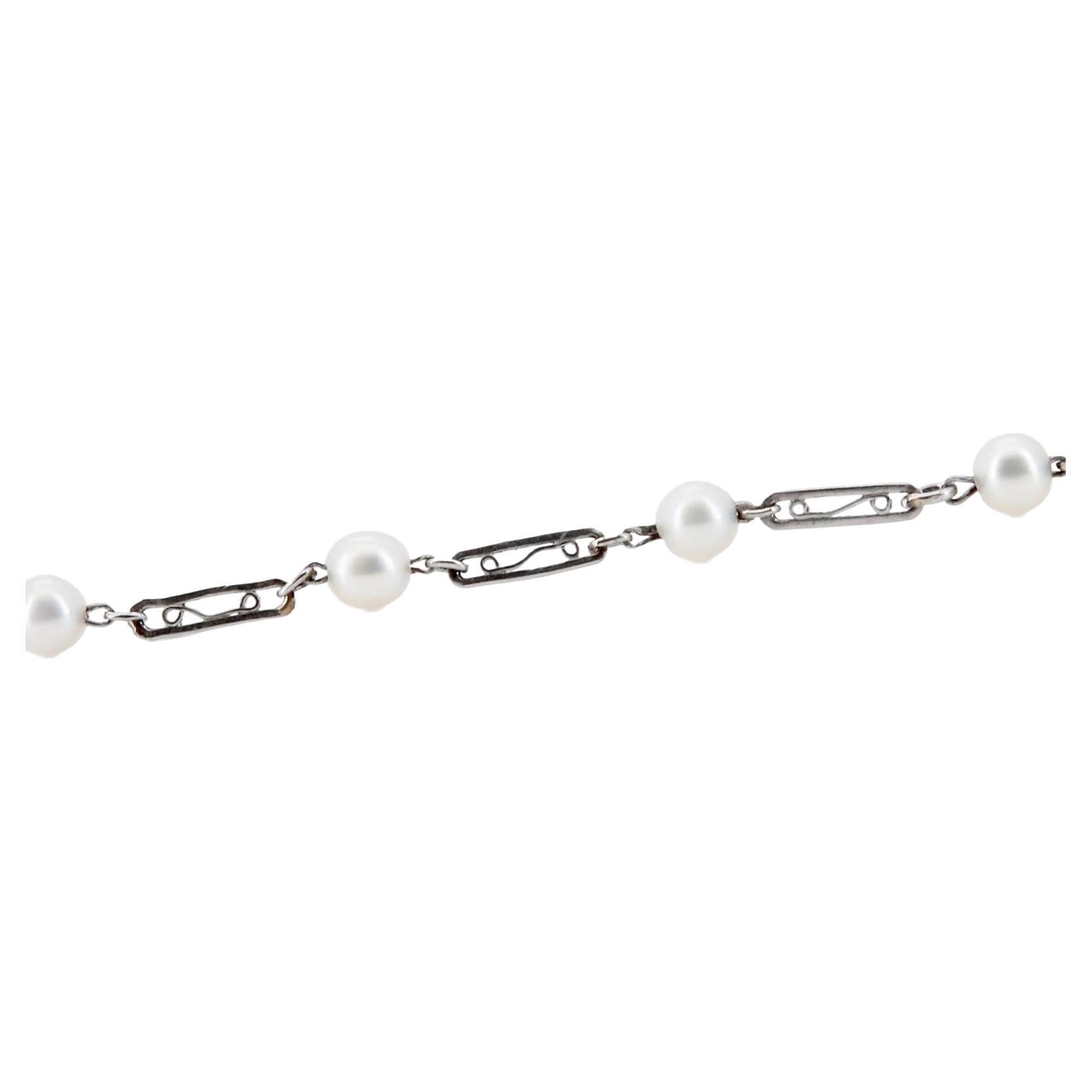 Art Deco Natural Pearl Filigree Bracelet in Platinum