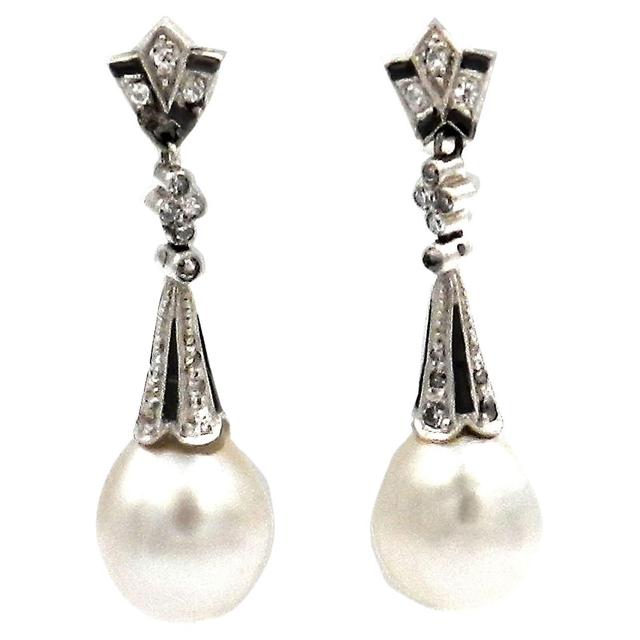 Art Deco Natural Pearl Onyx Diamond 18K White Gold Earrings circa 1920 For Sale