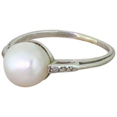 Retro Art Deco Natural Saltwater Pearl 18 Karat White Gold Solitaire Ring