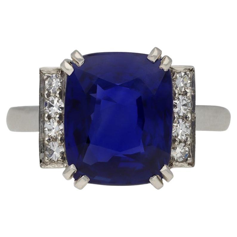 Art Deco Natural Sapphire Ring with Diamond Set Shoulders, circa 1935 For Sale