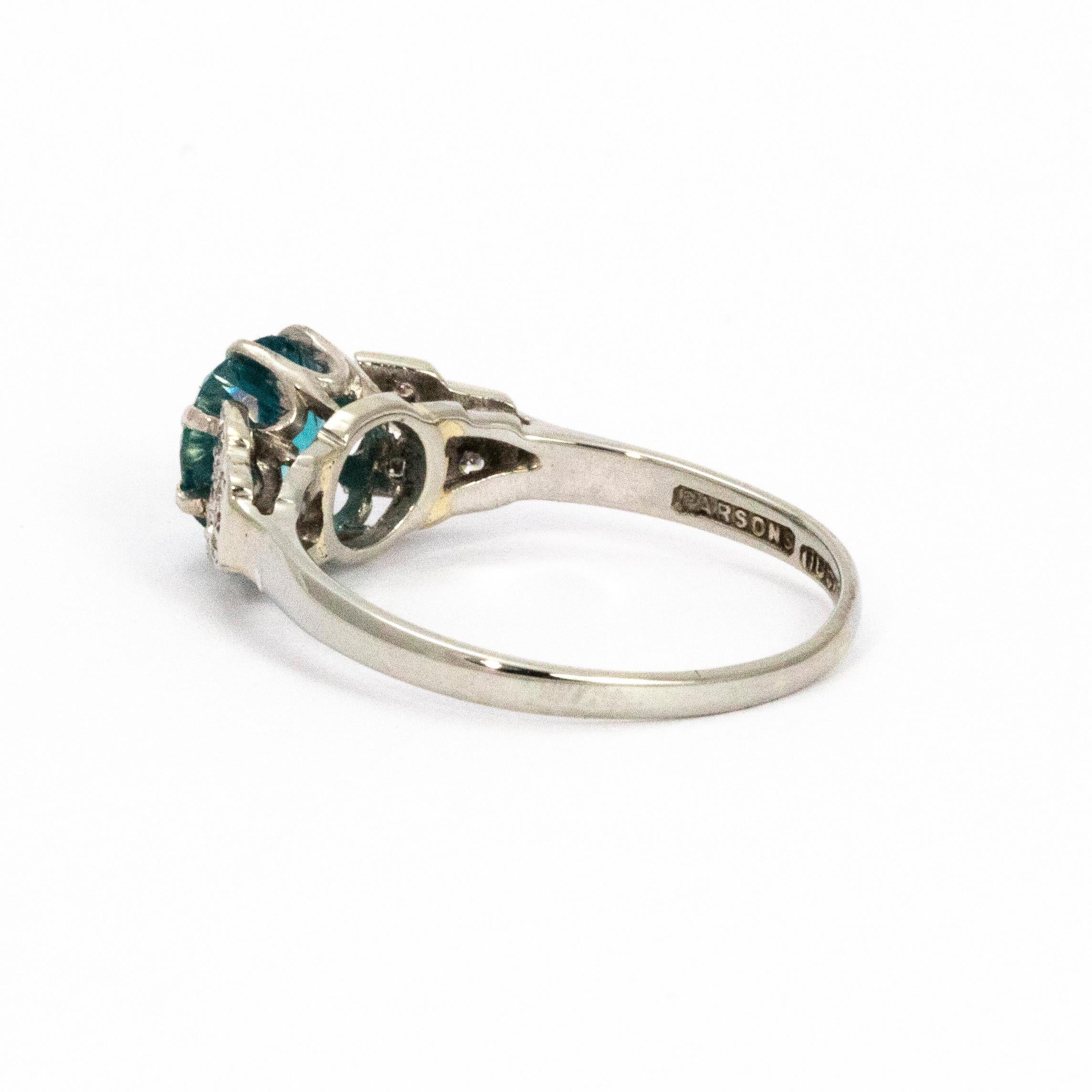 Art Deco Natural Zircon and Platinum In Good Condition In Chipping Campden, GB