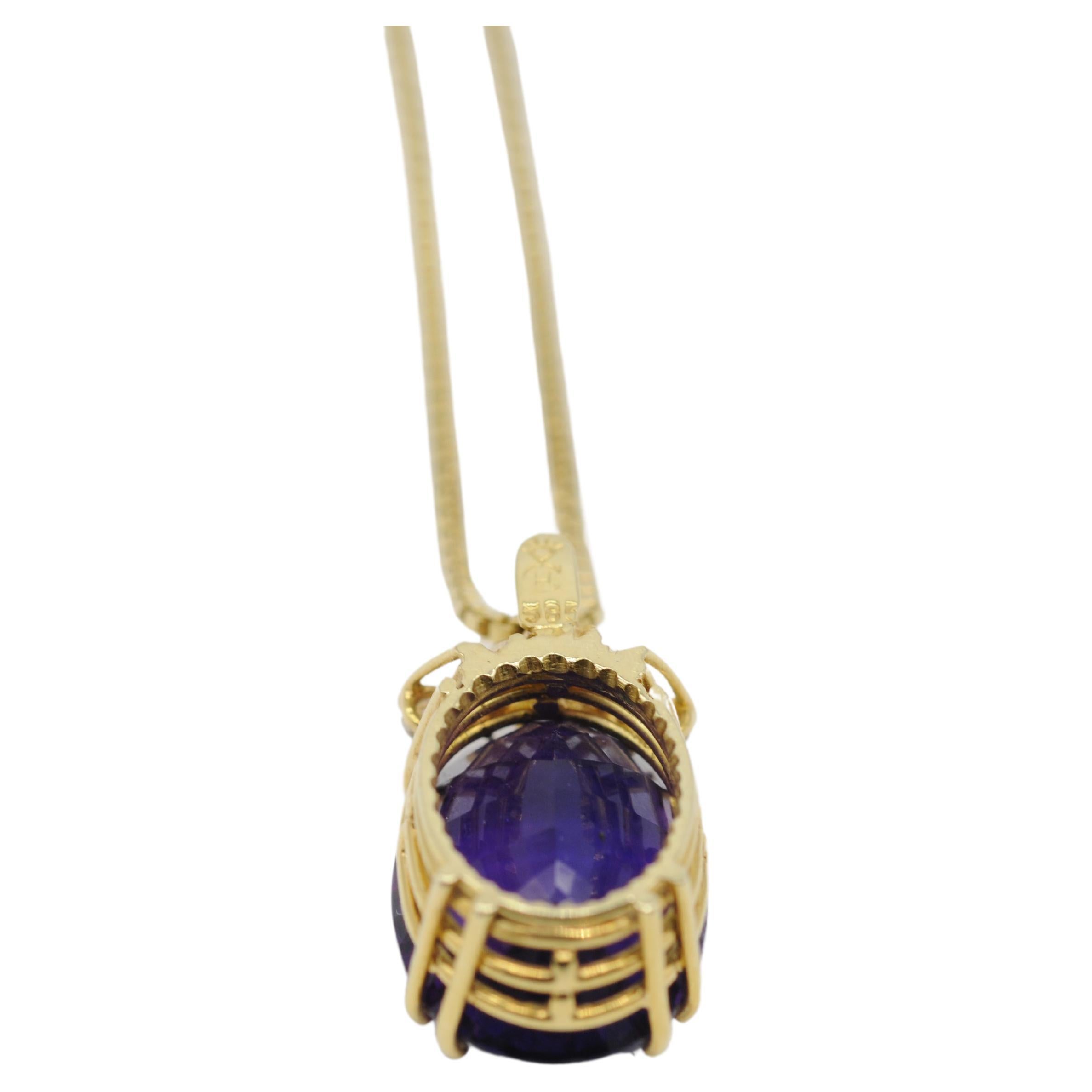 Art deco necklace with amethyst and diamonds In Good Condition For Sale In Berlin, BE