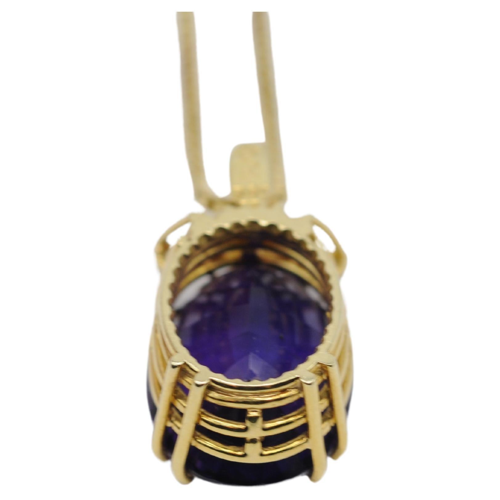 Art deco necklace with amethyst and diamonds For Sale 3