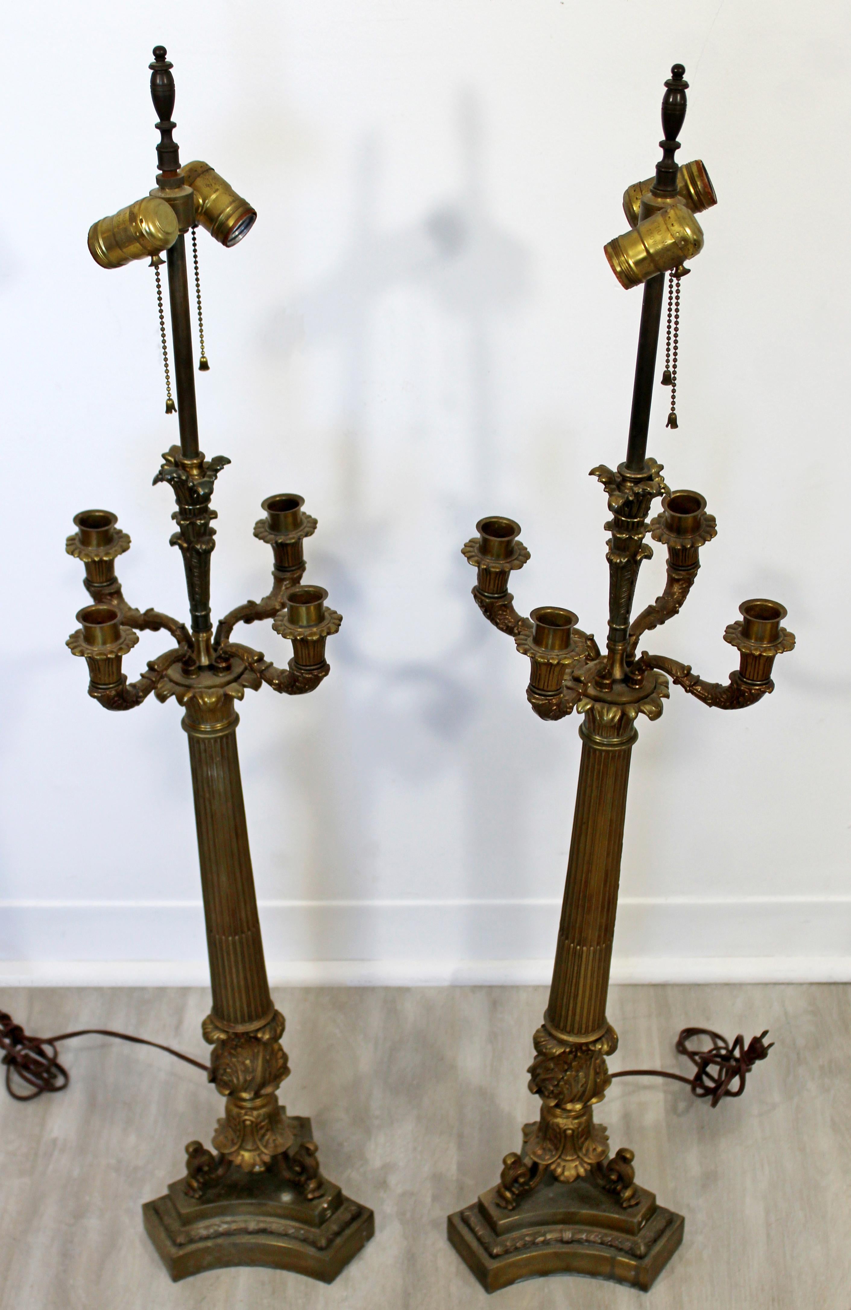 Art Deco Neoclassical Pair of William Kessler Bronze Table Lamps, 1930s In Good Condition For Sale In Keego Harbor, MI