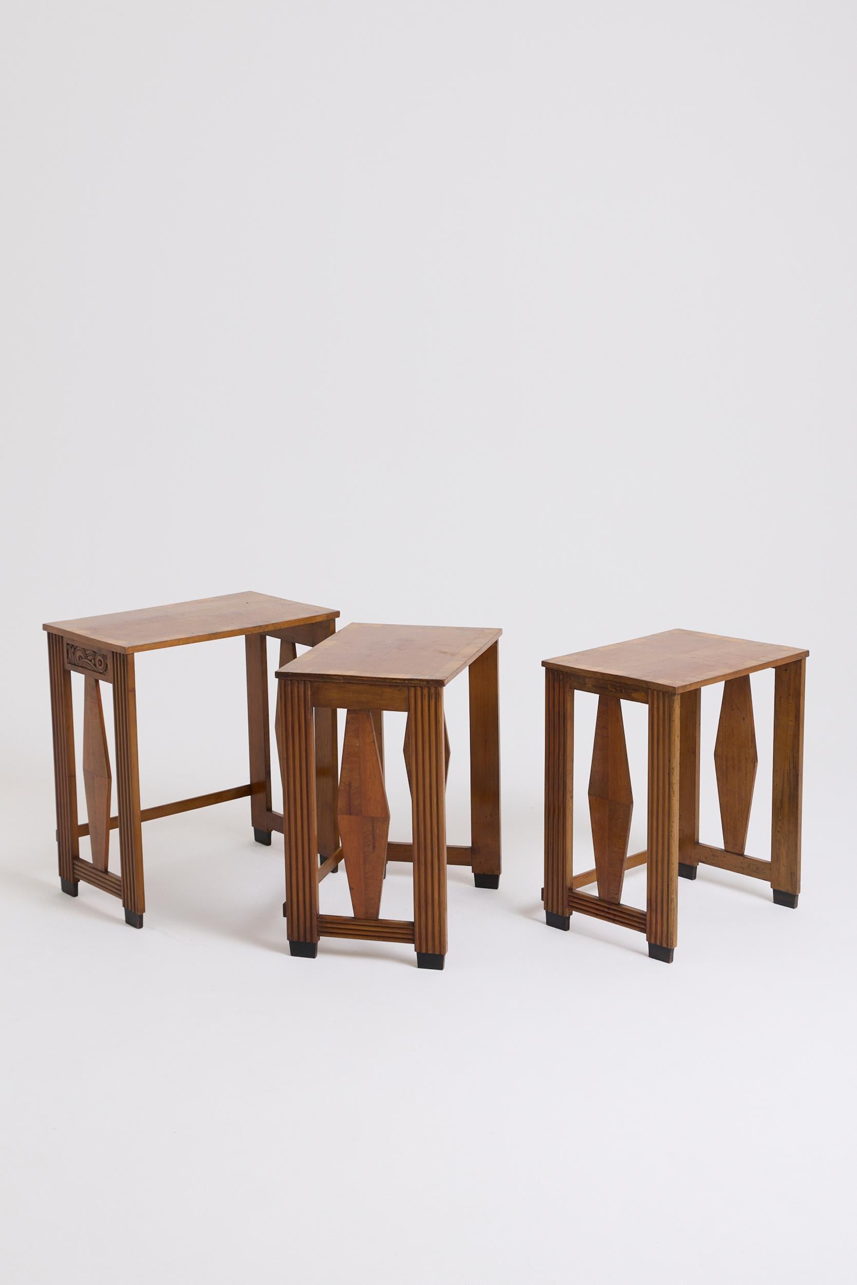 Français Tables gigognes Art déco en vente