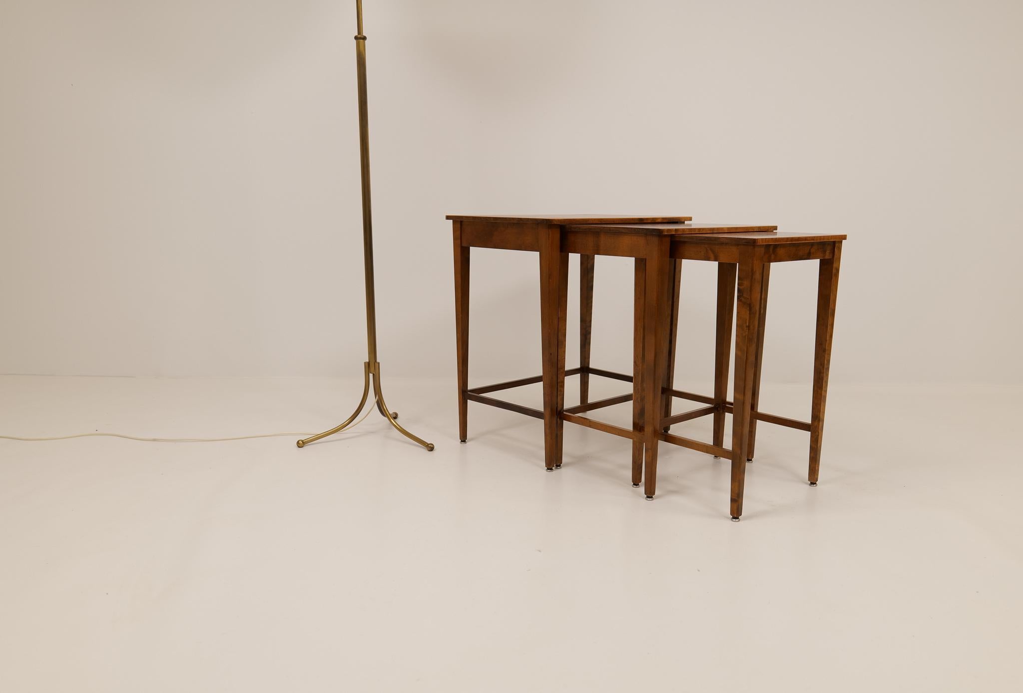 Art Deco Nesting Tables Mahogany and Stained Birch, NK Sweden, 1940s For Sale 14