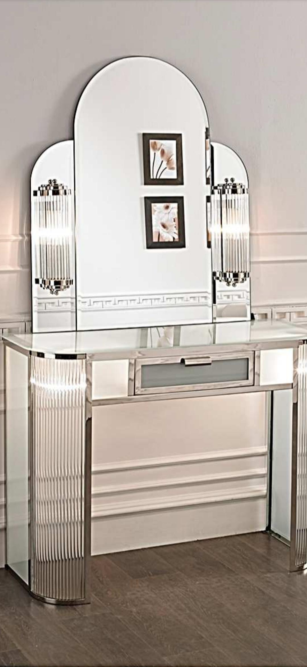 Art Déco  Aplique de latón niquelado ( par ) en Nuevo estado para la venta en Rebais, FR