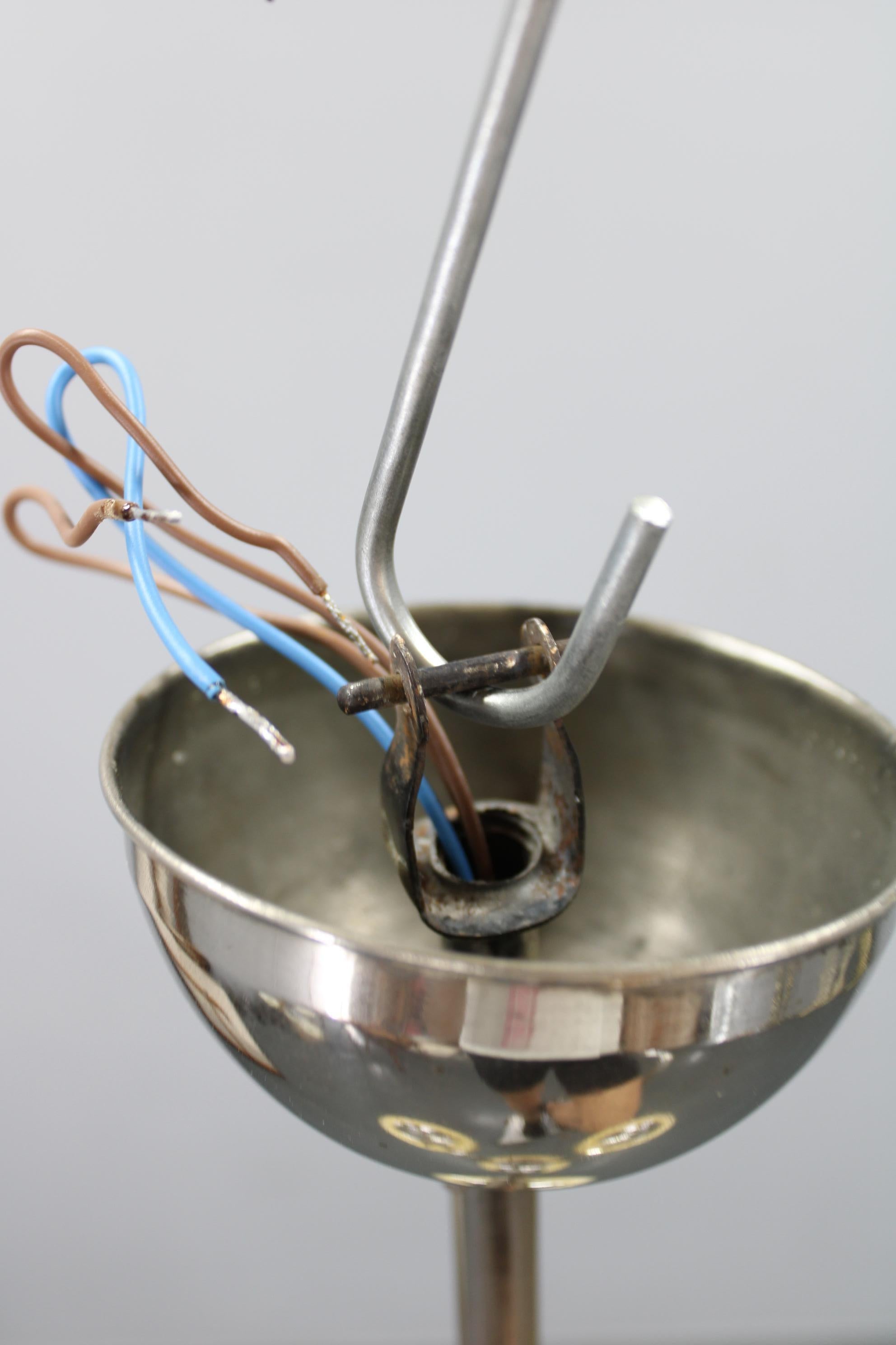 Art Deco Nickel Chandelier with Cream Glass Cylinders, Czechoslovakia, 1930s en venta 4