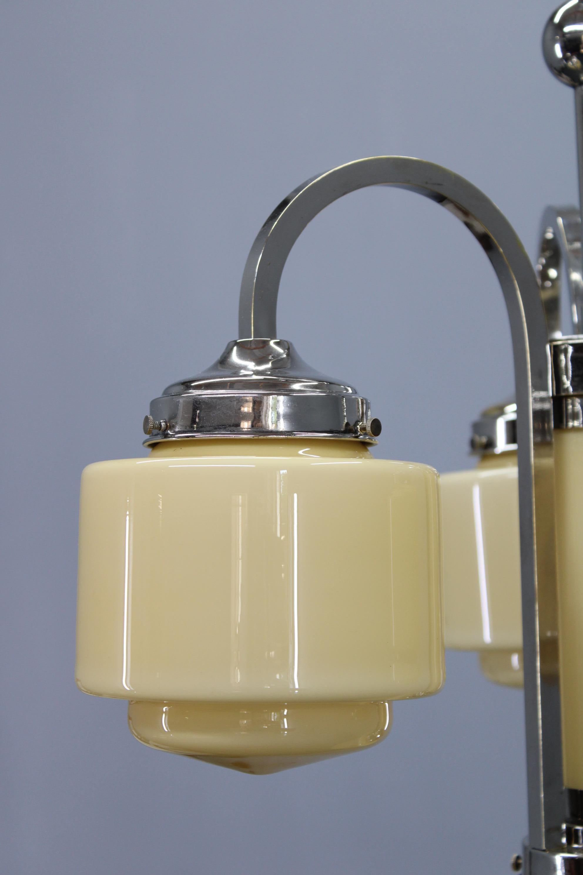 Art Deco Nickel Chandelier with Cream Glass Cylinders, Czechoslovakia, 1930s Checo en venta