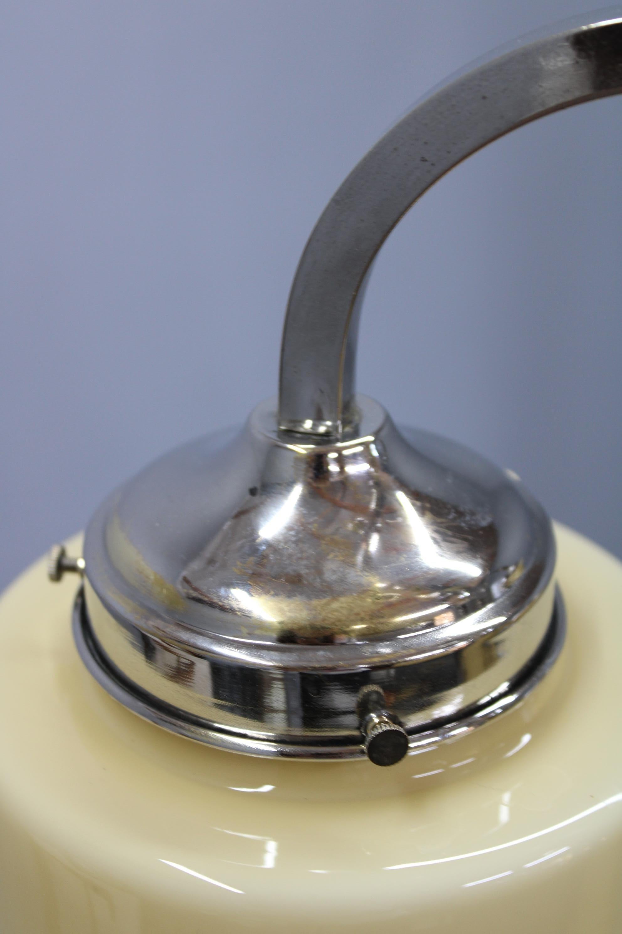 Art Deco Nickel Chandelier with Cream Glass Cylinders, Czechoslovakia, 1930s en venta 1