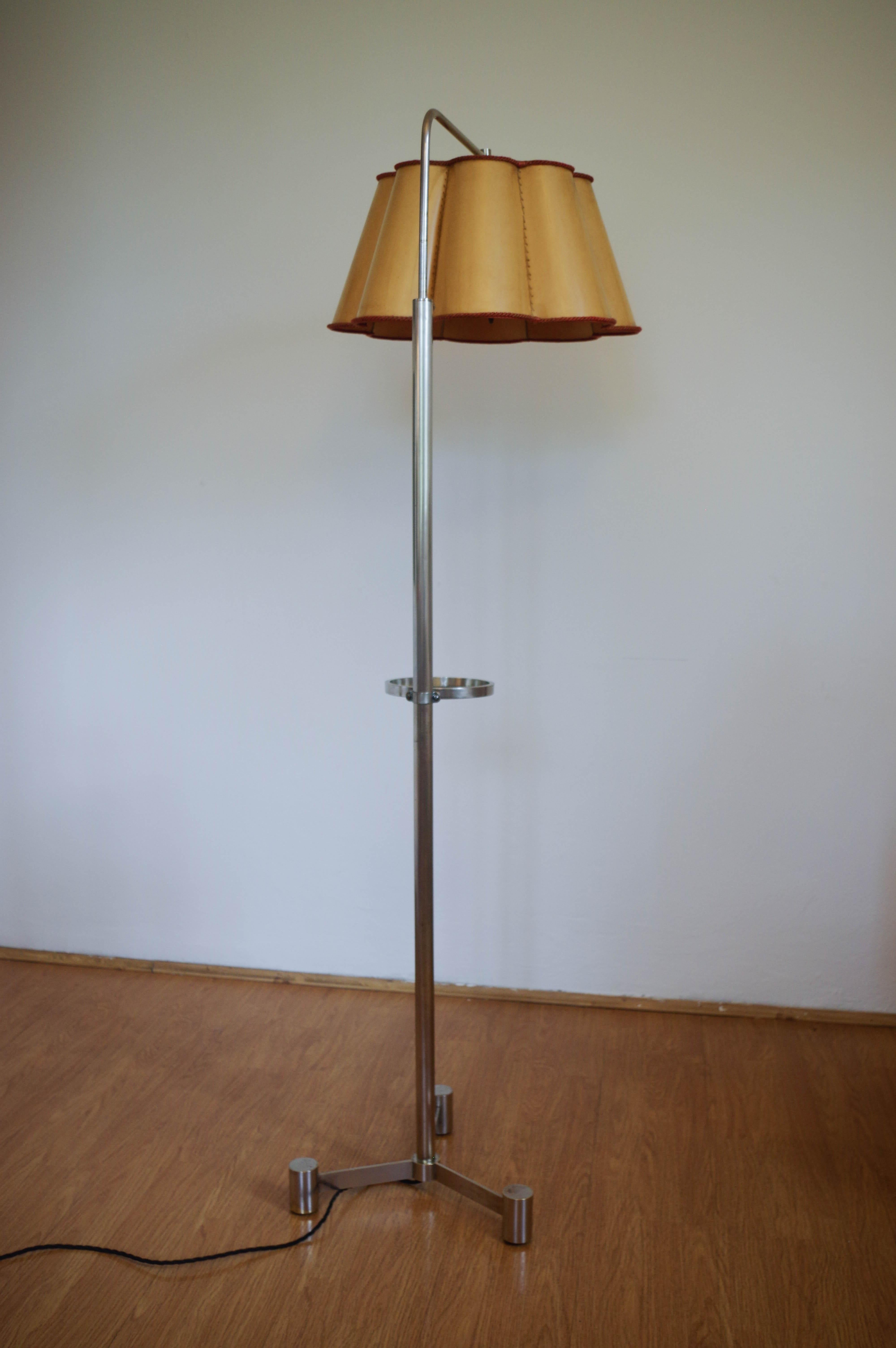 Art Deco Nickel Floor Lamp, Adjustable Height, 1930s For Sale 7
