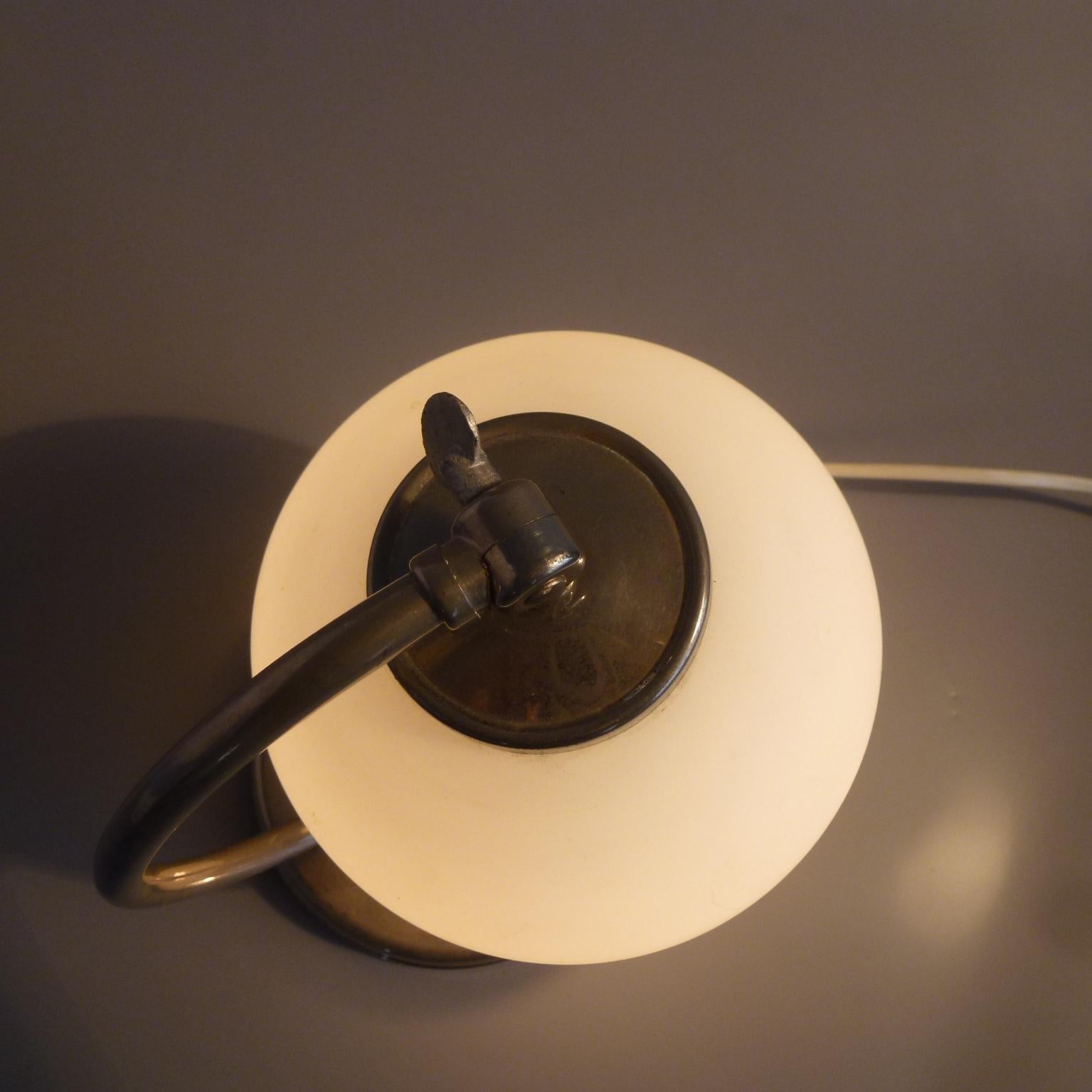 Art Deco Nickel-Plated Table Lamp, Austria, 1930s im Angebot 7