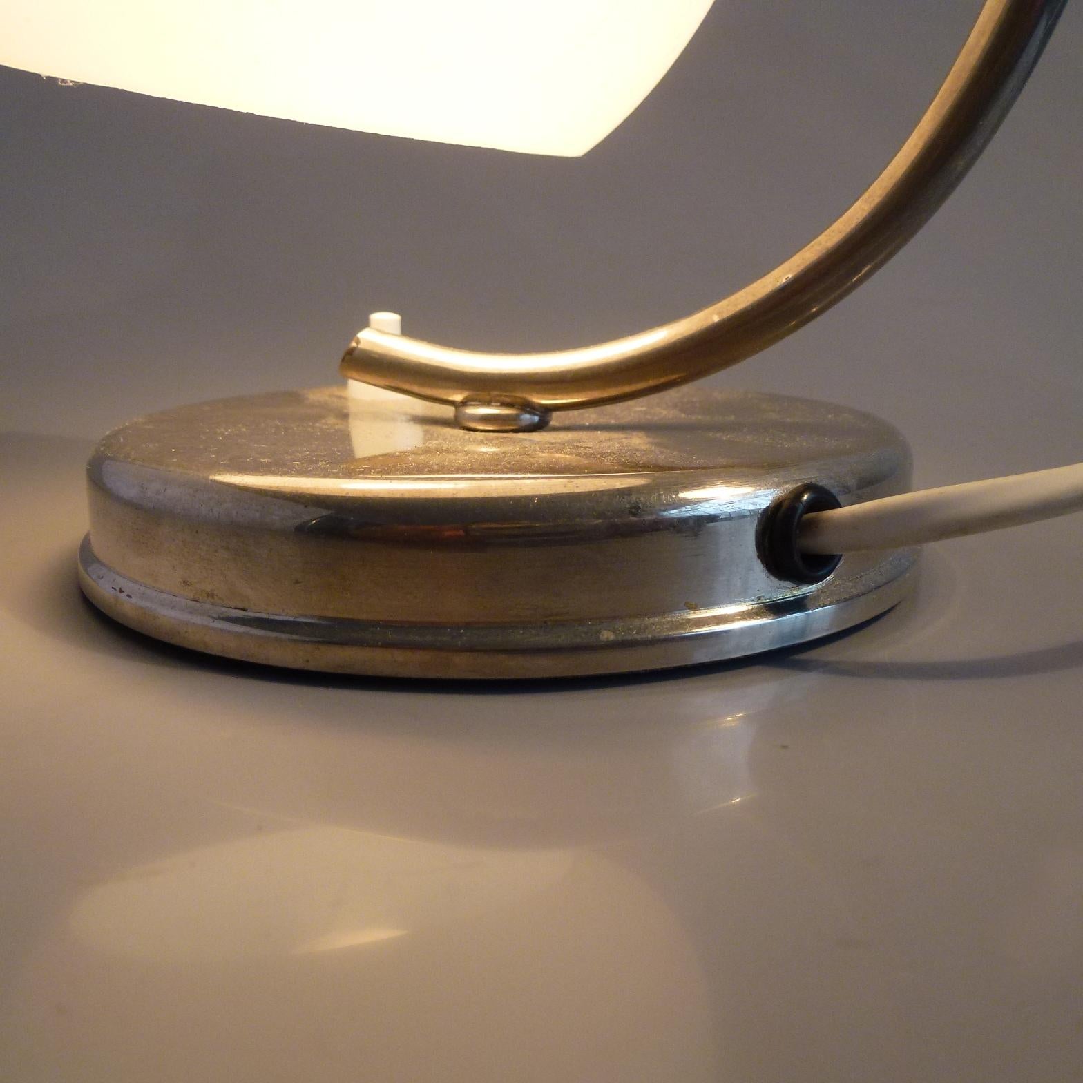 Art Deco Nickel-Plated Table Lamp, Austria, 1930s im Angebot 10