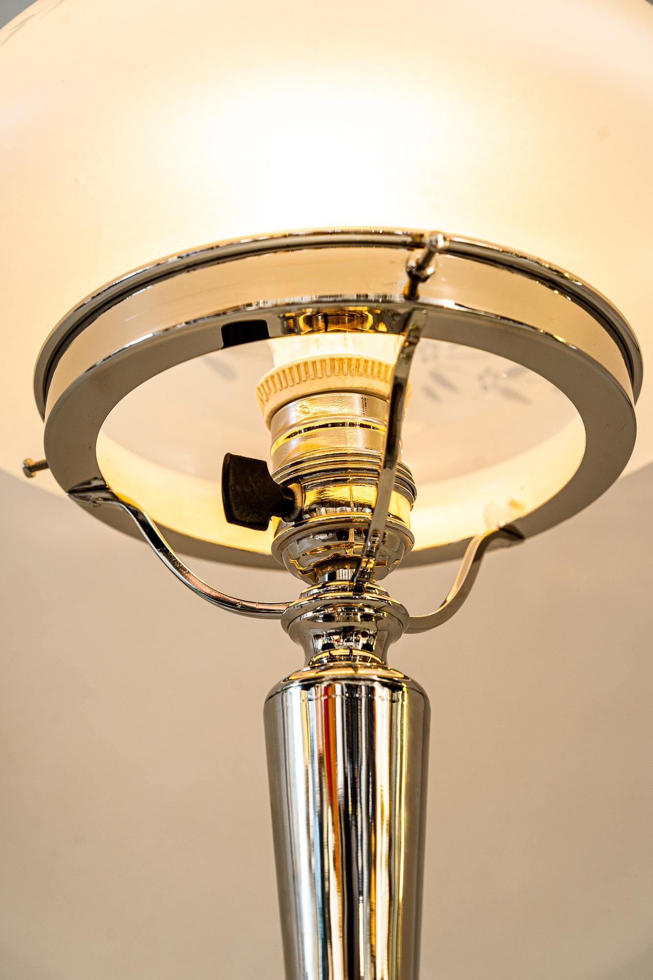 Art Deco Nickel-Plated Table Lamp Vienna Around 1920 For Sale 6