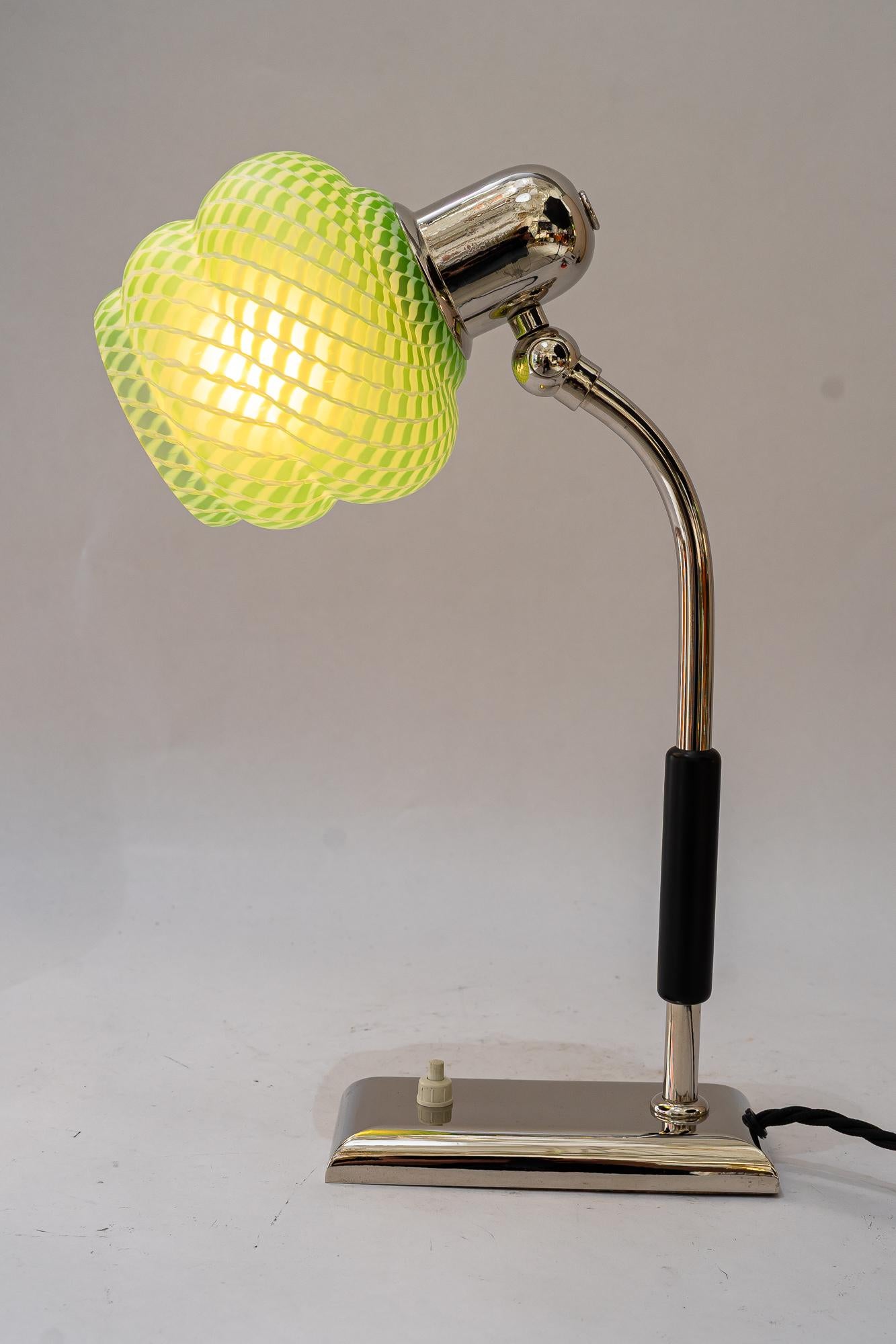 Art Deco nickel - plated table lamp with orig. antique glass shade vienna 1920s For Sale 8