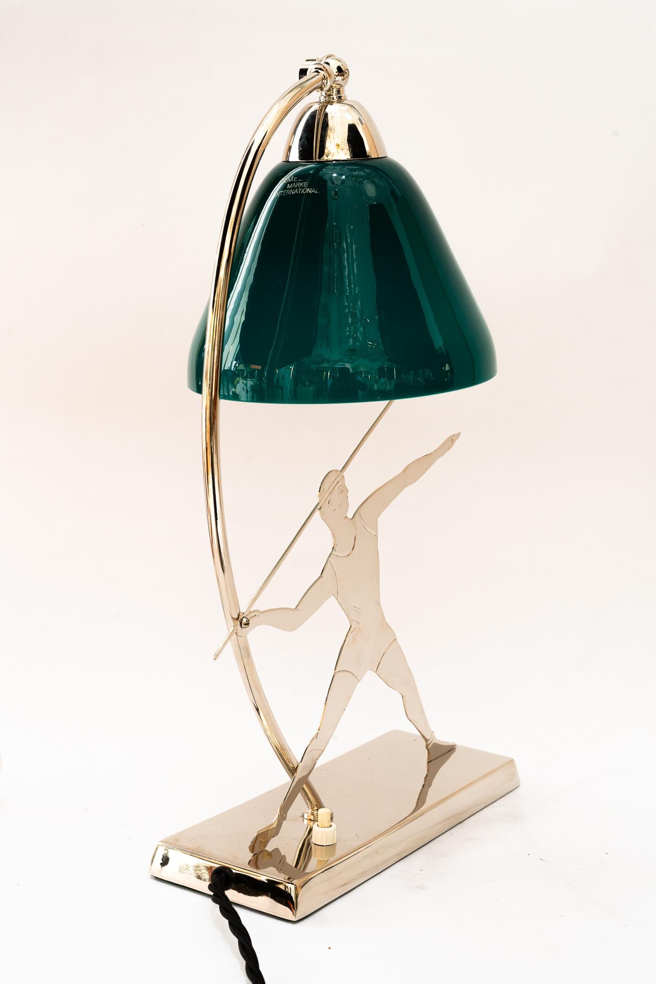 Art Deco vernickelte Tischlampe mit original Opalglas Wien um 1920er Jahre
