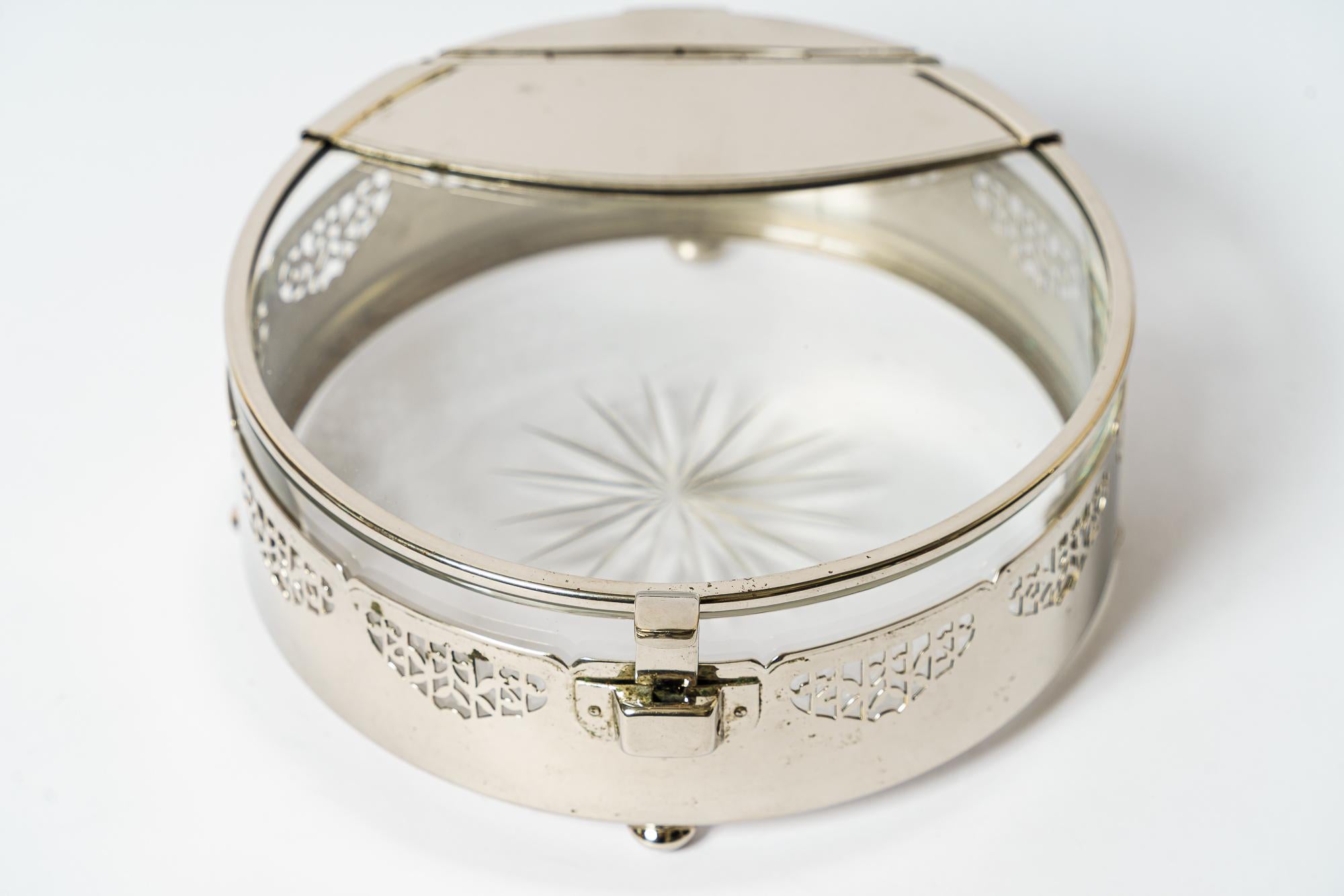 Art Deco Nickel- Plated with Cut Glass Centerpiece Vienna Around, 1920s For Sale 1