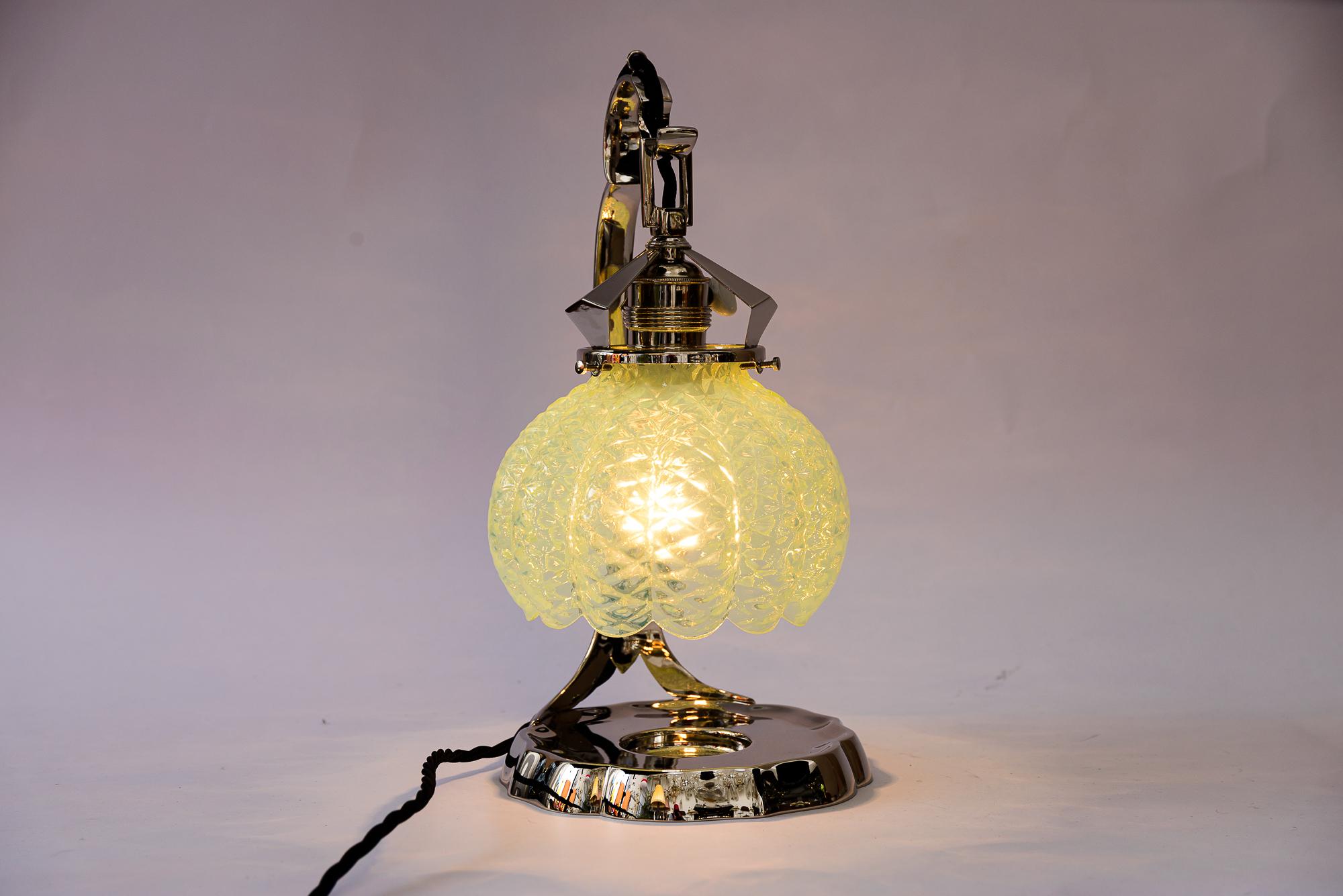 Art Deco nickel table lamp with original opaline glass shade vienna around 1920s In Good Condition For Sale In Wien, AT