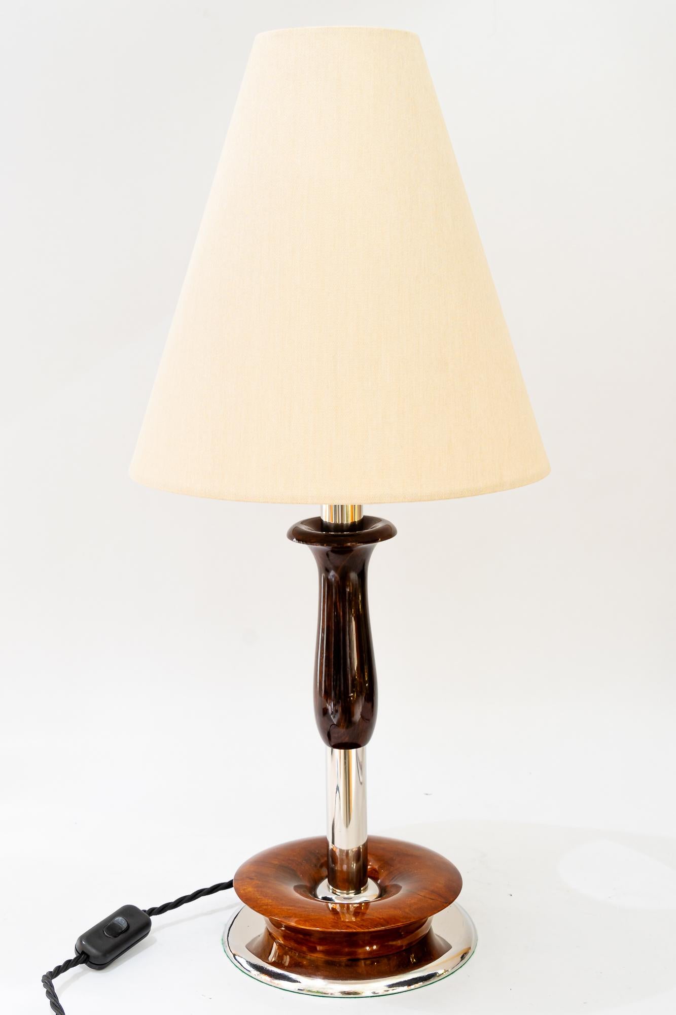 Art Deco Nickel Holz Tischlampe mit Stoffschirm Wien um 1920er Jahre im Angebot 8