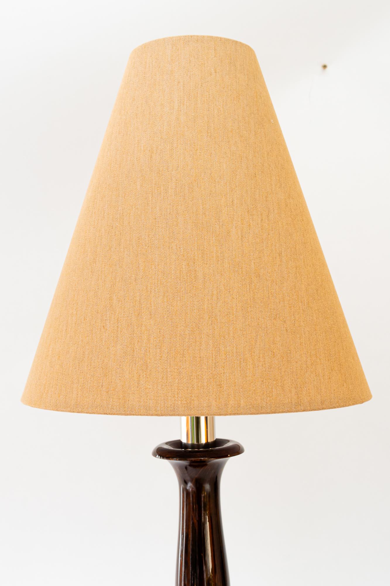 Art Deco Nickel Holz Tischlampe mit Stoffschirm Wien um 1920er Jahre im Angebot 1