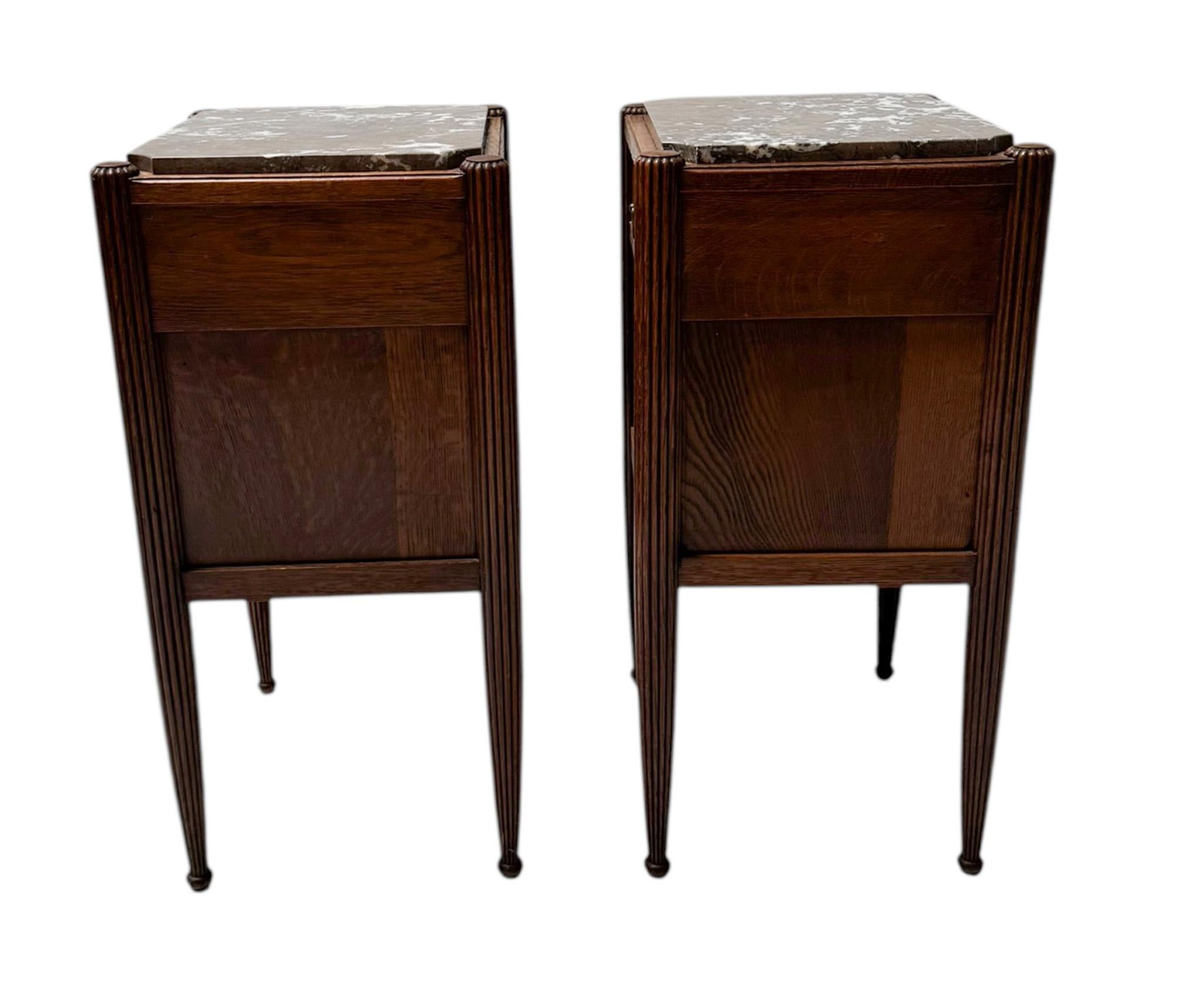 Comodini o comodini Art Déco con piani in marmo, anni '30 in vendita 6