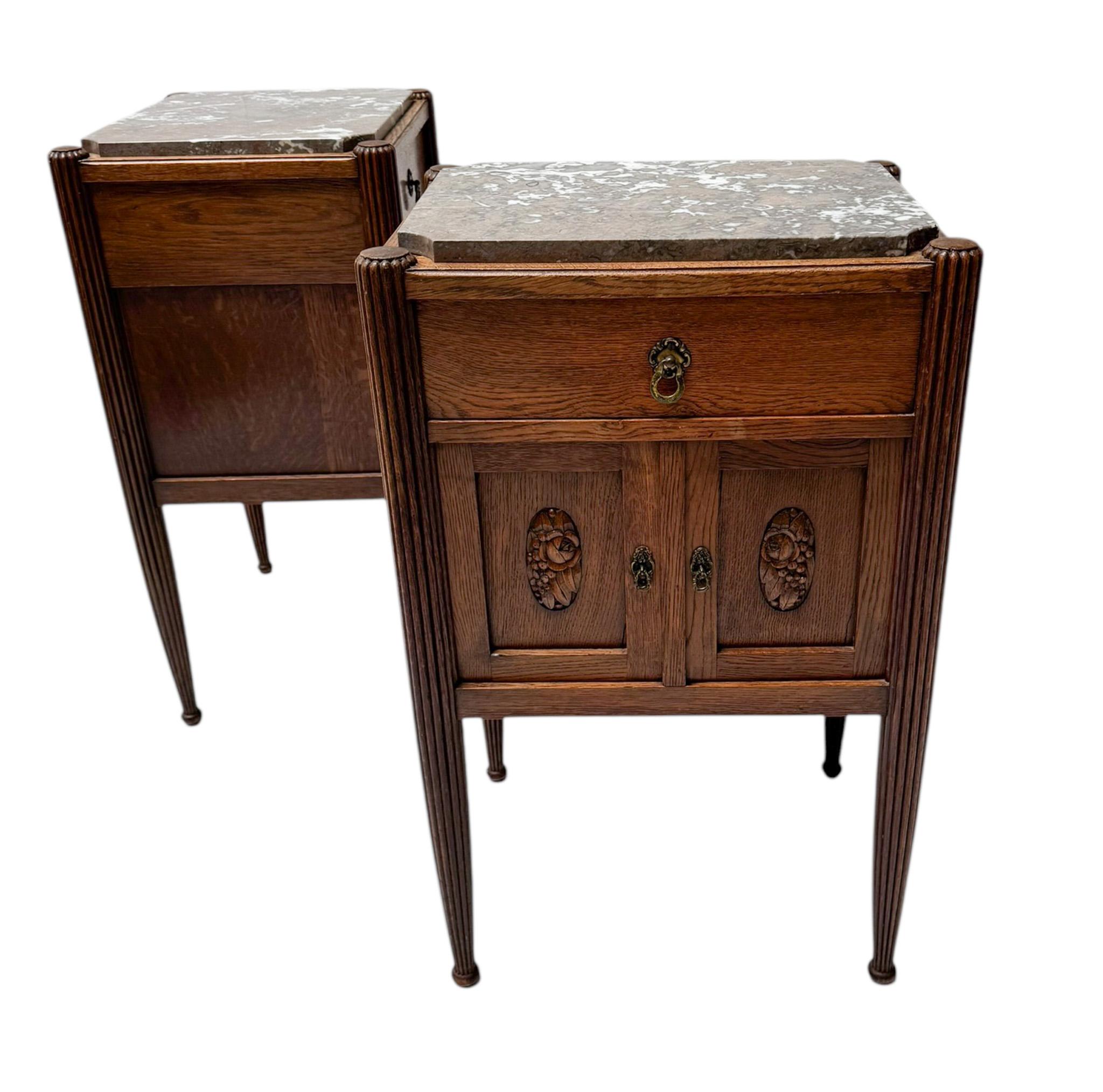 Comodini o comodini Art Déco con piani in marmo, anni '30 in vendita 14