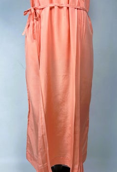 Art Deco nightdress in pink embroidered silk pongee – France, circa 1920–1930