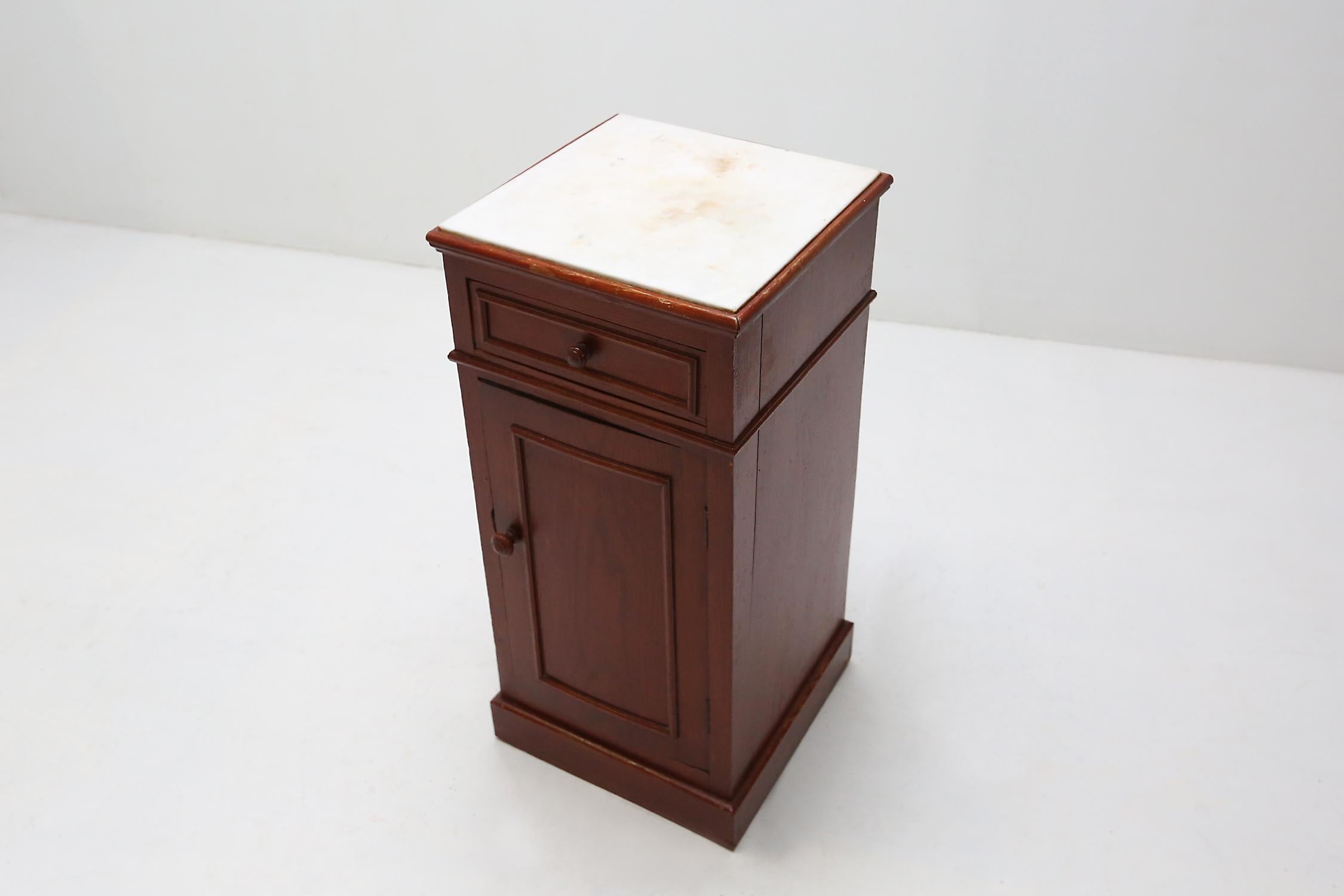 Art Deco Nightstand, Ca.1930 In Good Condition In Meulebeke, BE