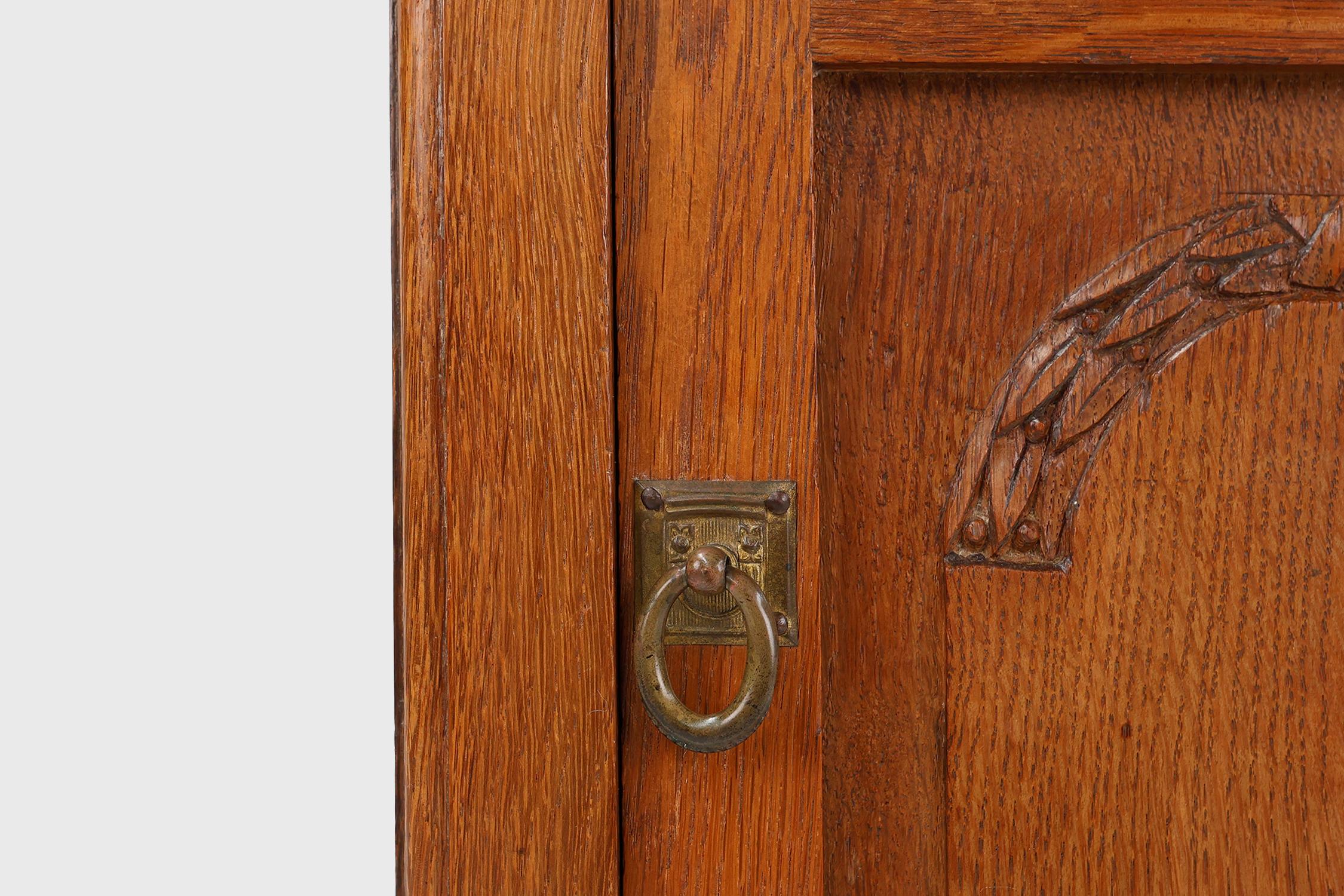 Carved Art Deco nightstand in oak with Carrara marble top, France 1930s For Sale