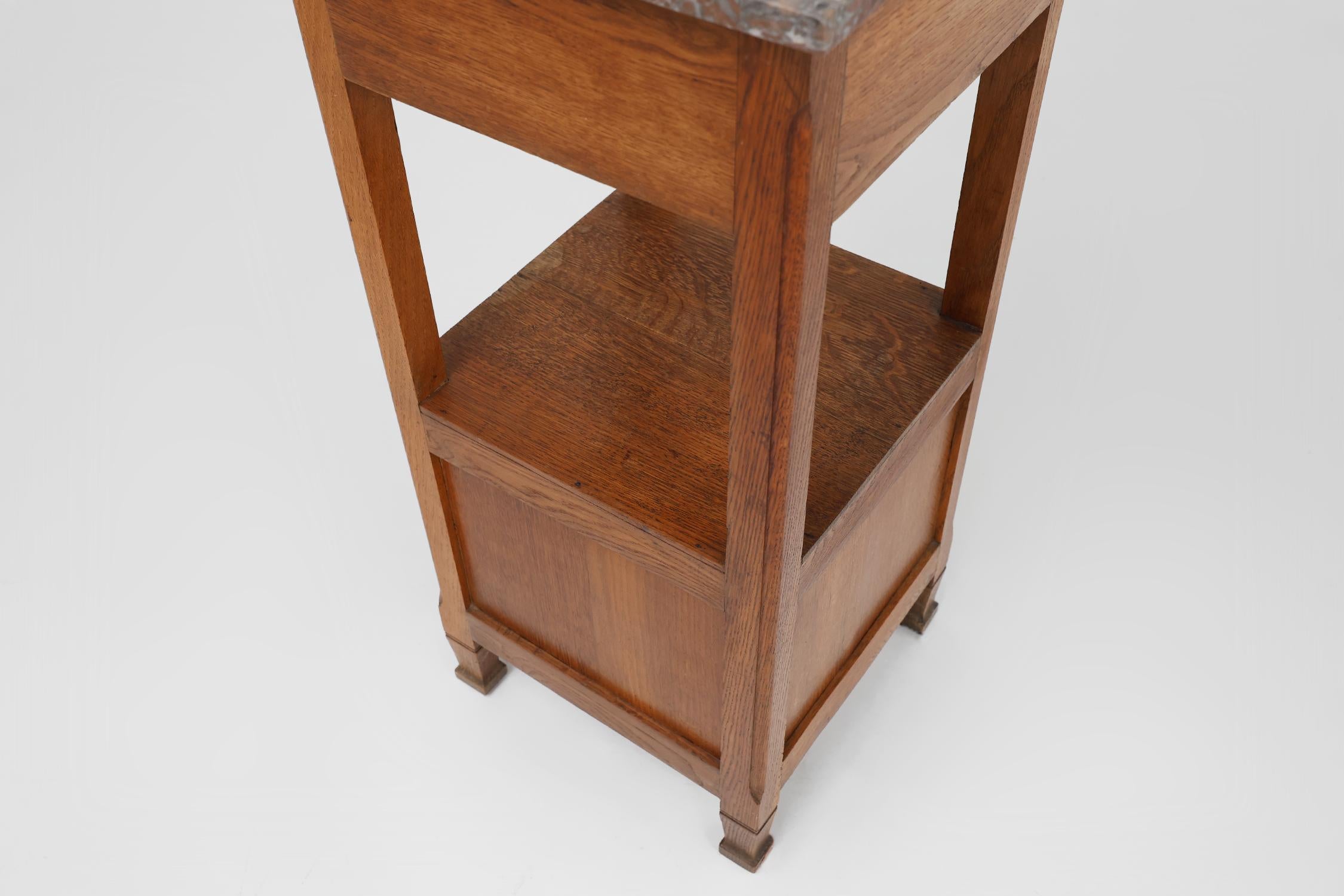 Art Deco nightstand in oak with pink marble top, France ca. 1930 For Sale 5