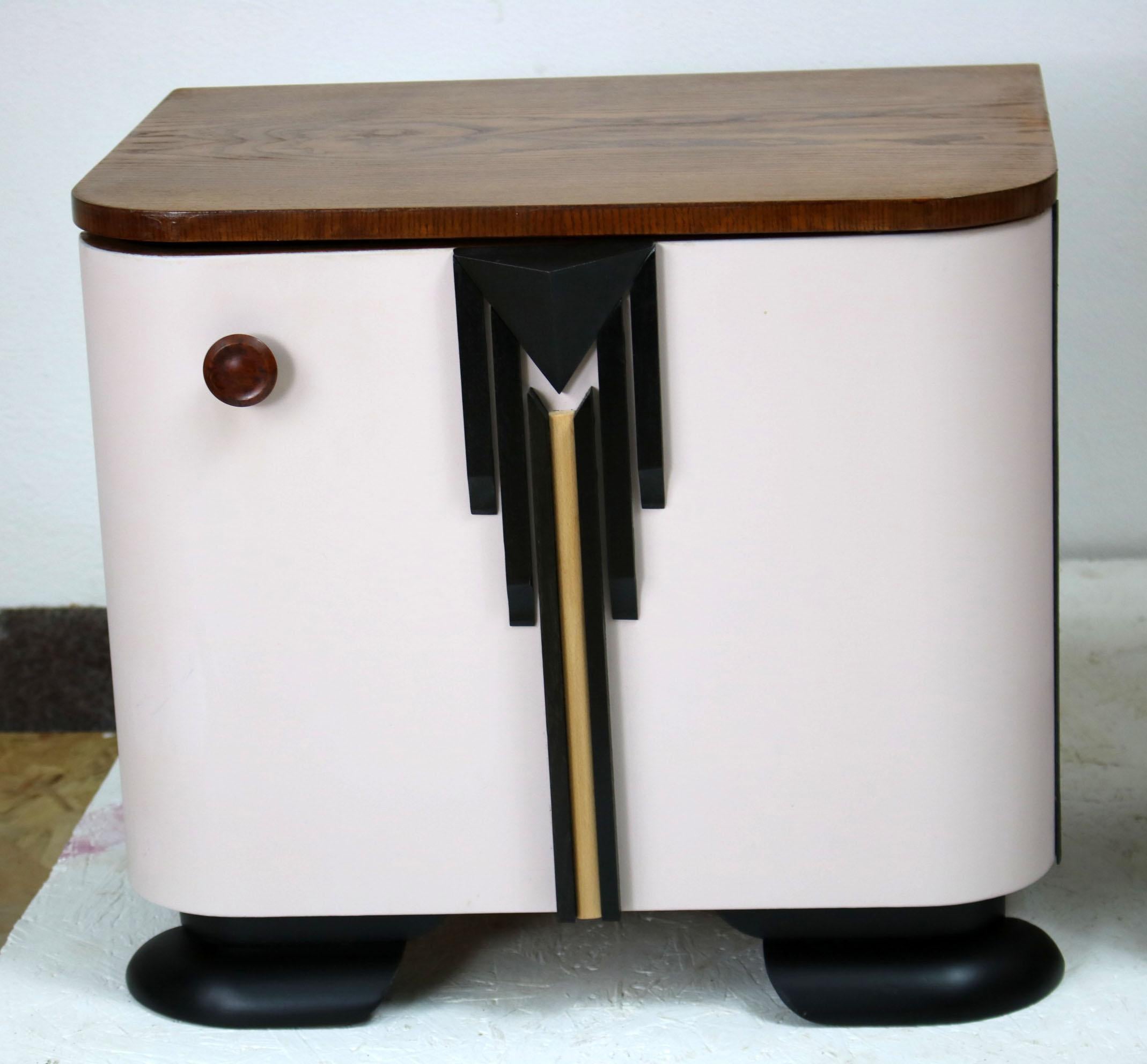Art Deco Nightstands, A Set Of 2 For Sale 1